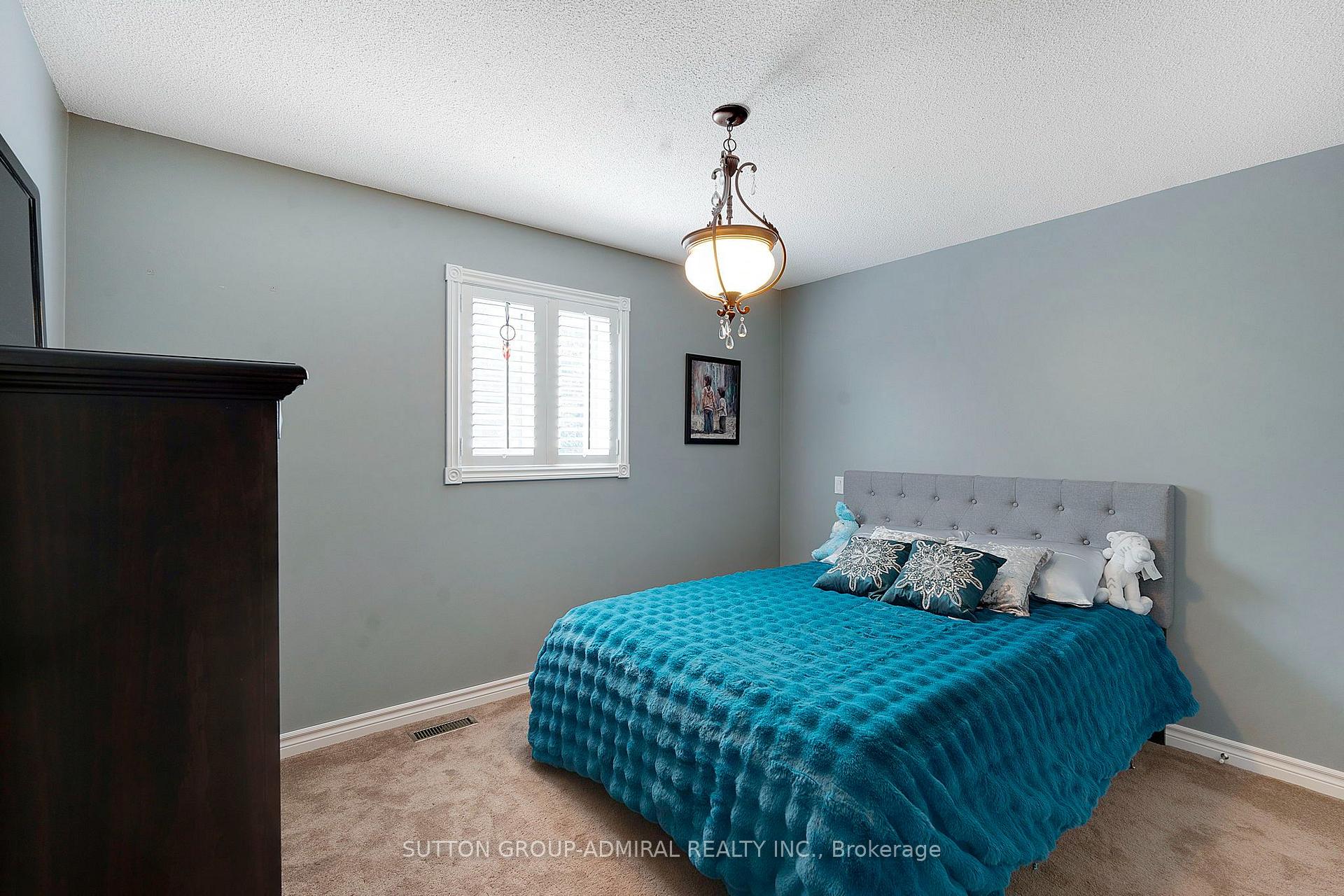 Photo 34 of 26 Albery Crescent, Aurora, Aurora Highlands — HOMEH