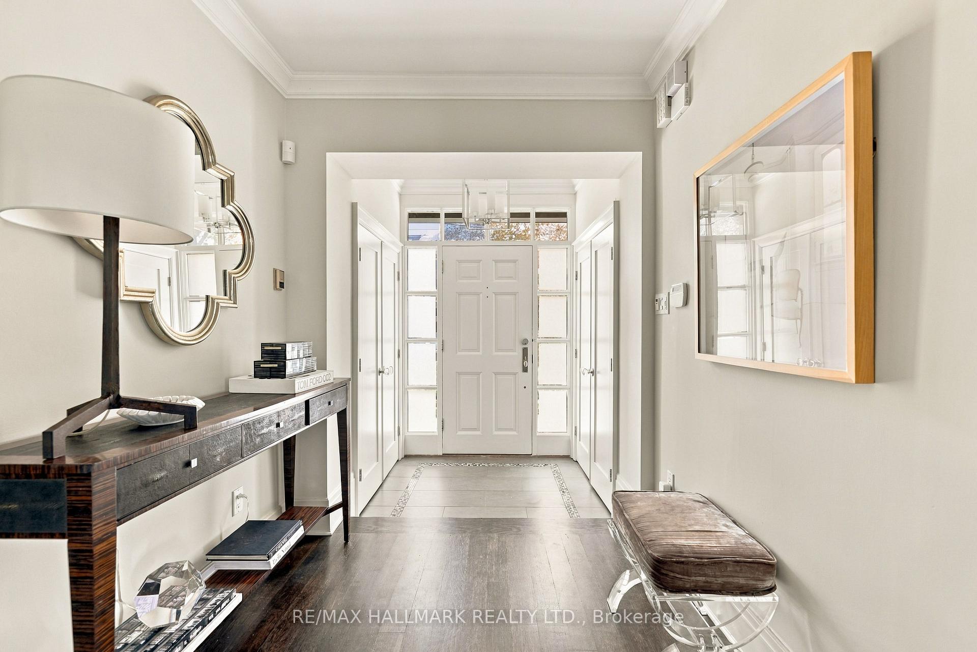 Photo 3 of 150 Glen Cedar Road, Toronto, Humewood-Cedarvale — HOMEH