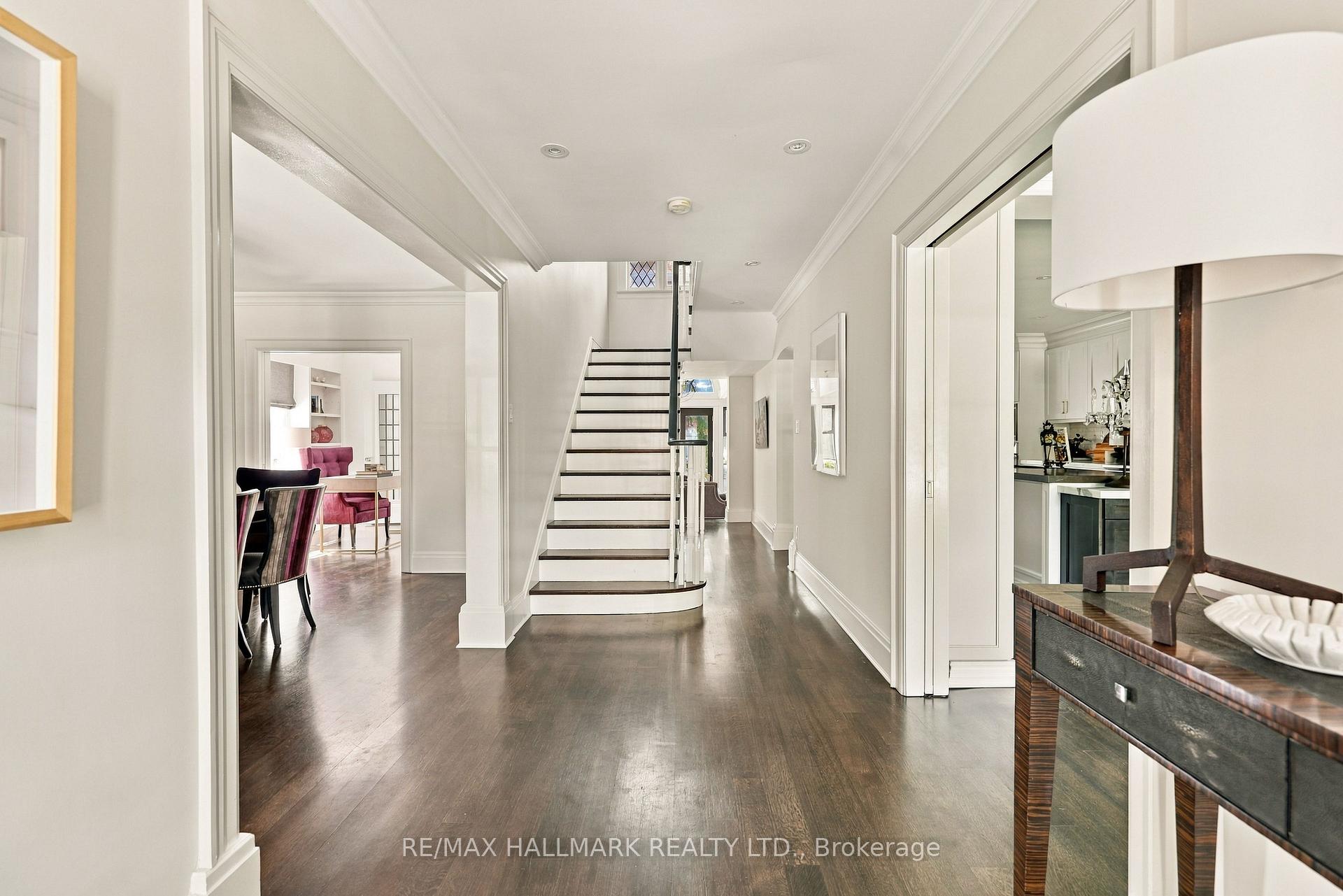 Photo 4 of 150 Glen Cedar Road, Toronto, Humewood-Cedarvale — HOMEH