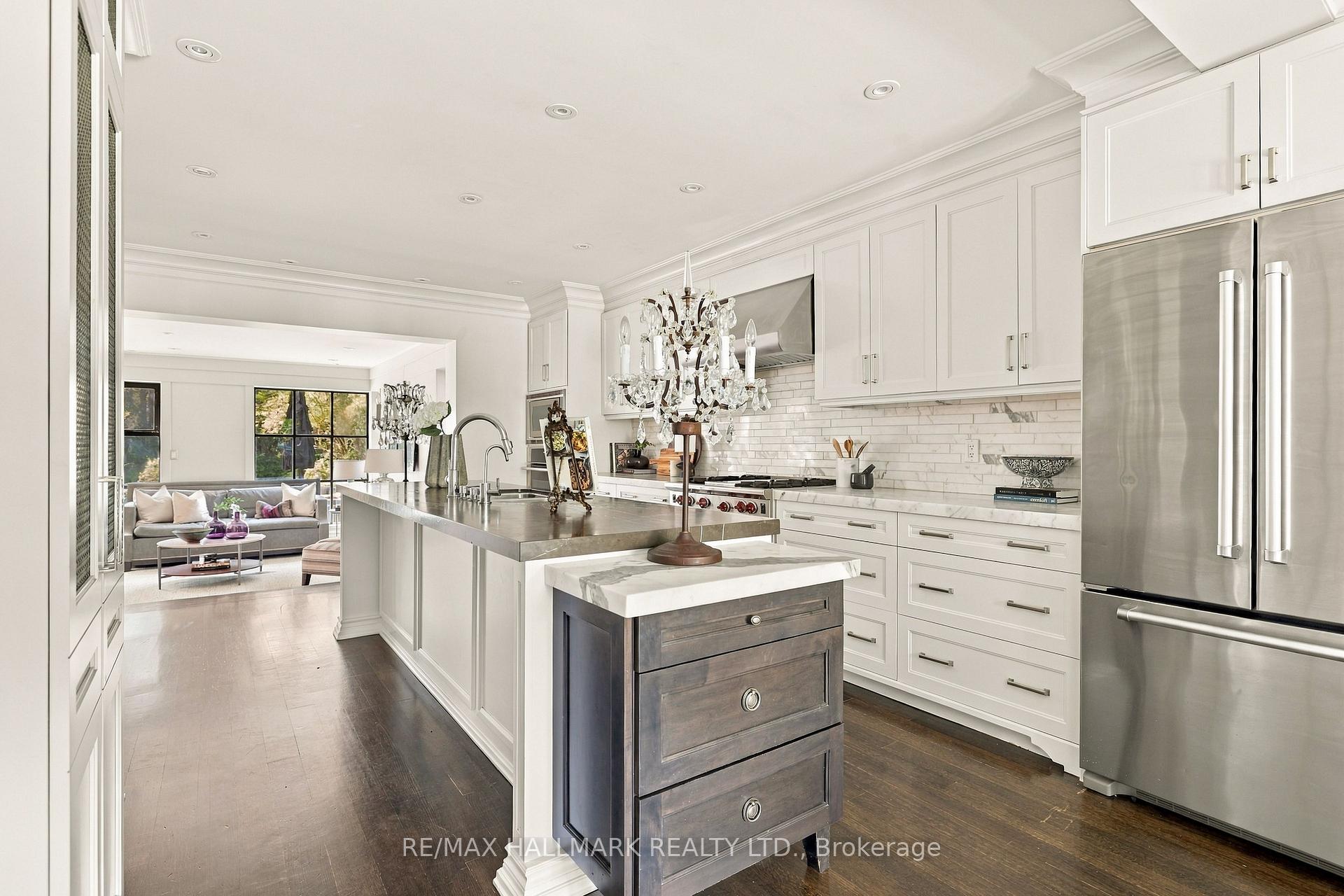 Photo 12 of 150 Glen Cedar Road, Toronto, Humewood-Cedarvale — HOMEH