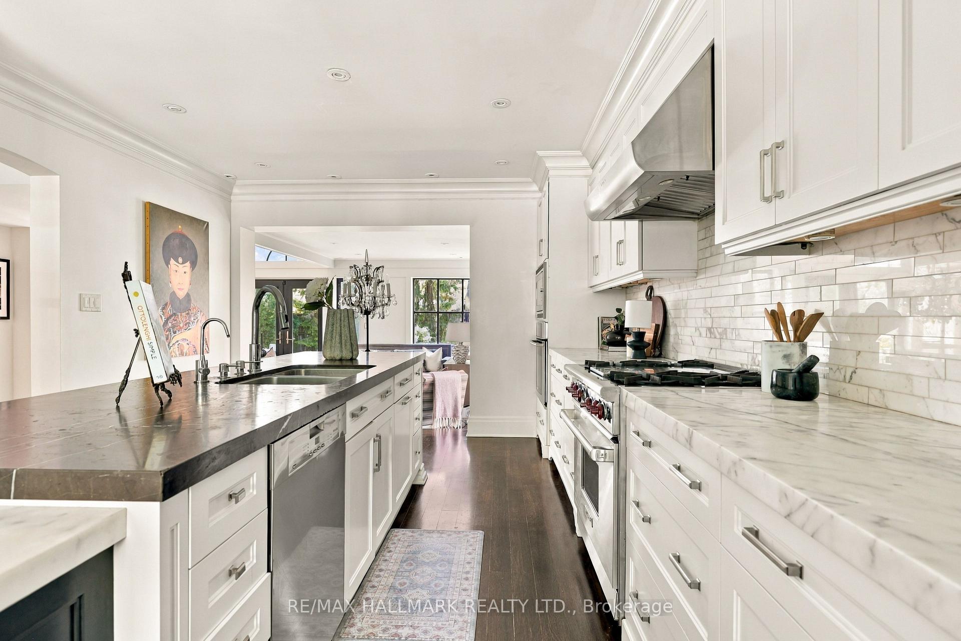 Photo 13 of 150 Glen Cedar Road, Toronto, Humewood-Cedarvale — HOMEH
