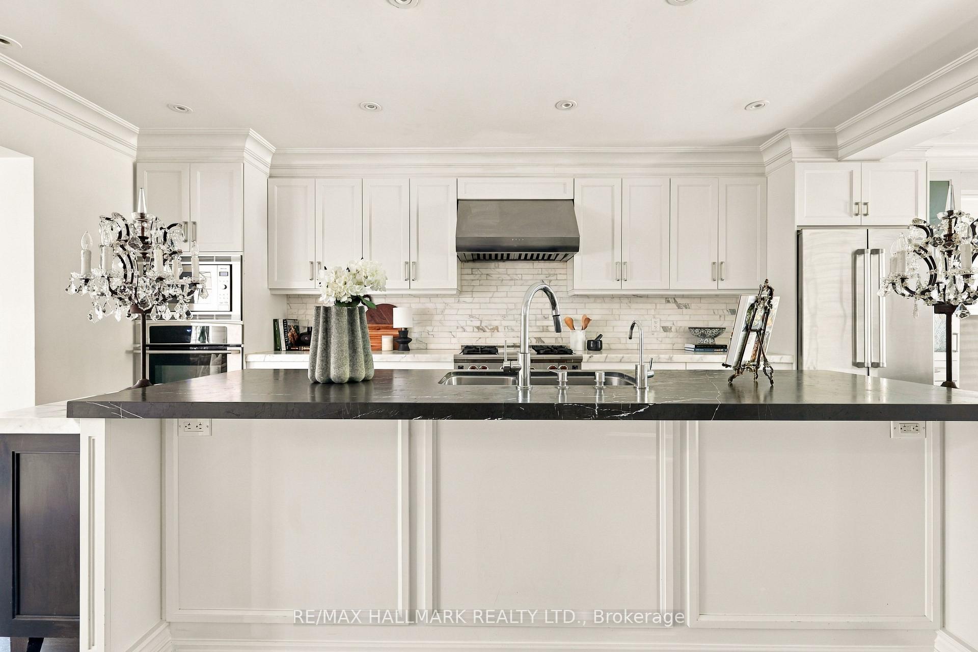Photo 14 of 150 Glen Cedar Road, Toronto, Humewood-Cedarvale — HOMEH