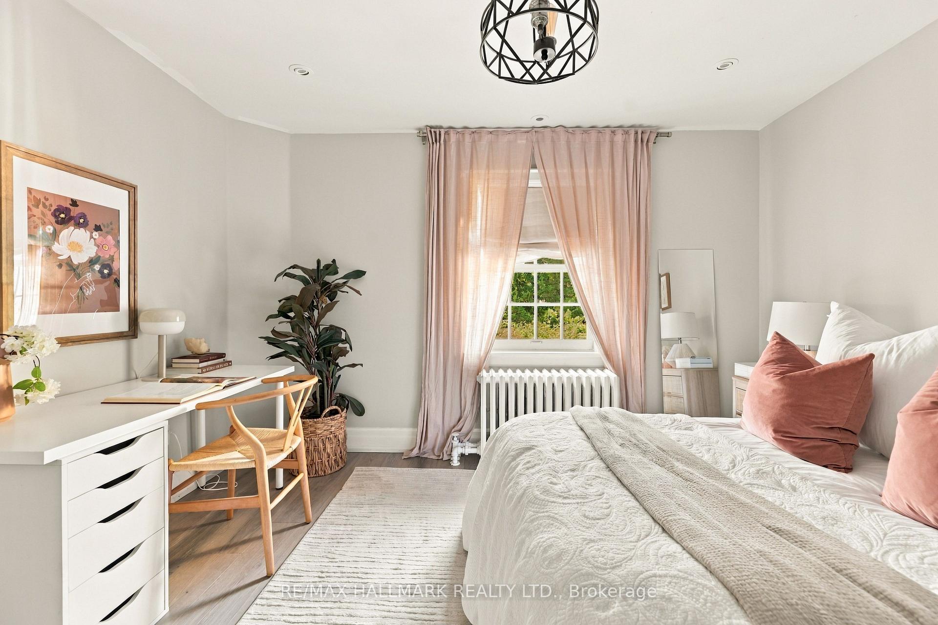 Photo 27 of 150 Glen Cedar Road, Toronto, Humewood-Cedarvale — HOMEH