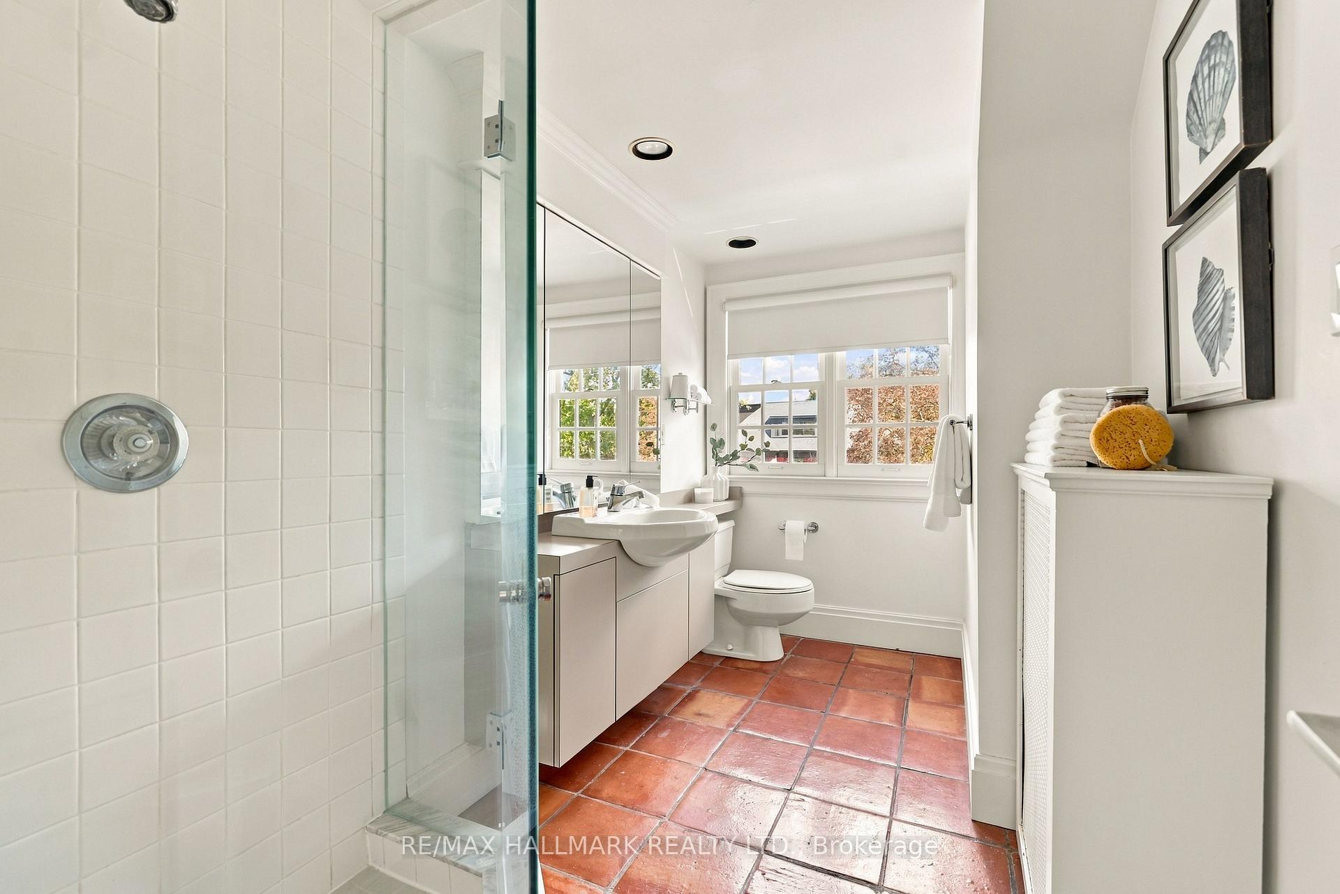 Photo 34 of 150 Glen Cedar Road, Toronto, Humewood-Cedarvale — HOMEH