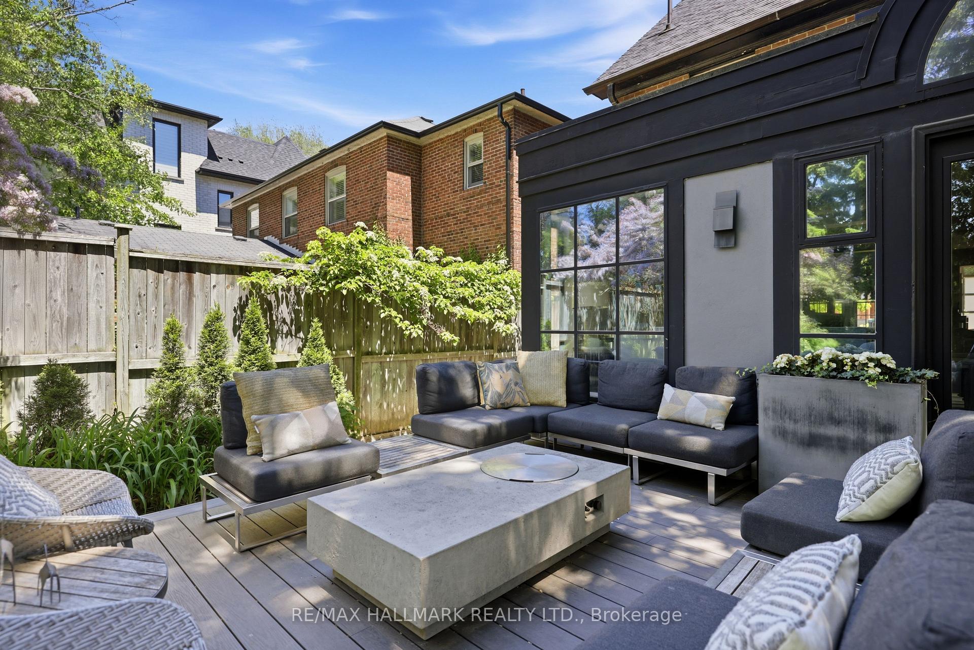 Photo 41 of 150 Glen Cedar Road, Toronto, Humewood-Cedarvale — HOMEH