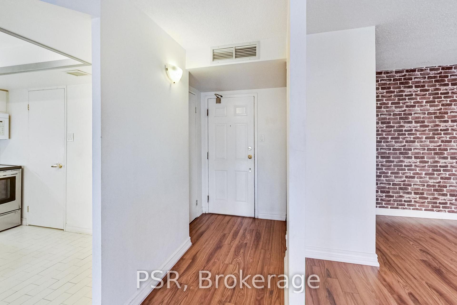 Photo 4 of Unit 510, 65 Scadding Avenue, Toronto, Waterfront Communities — HOMEH