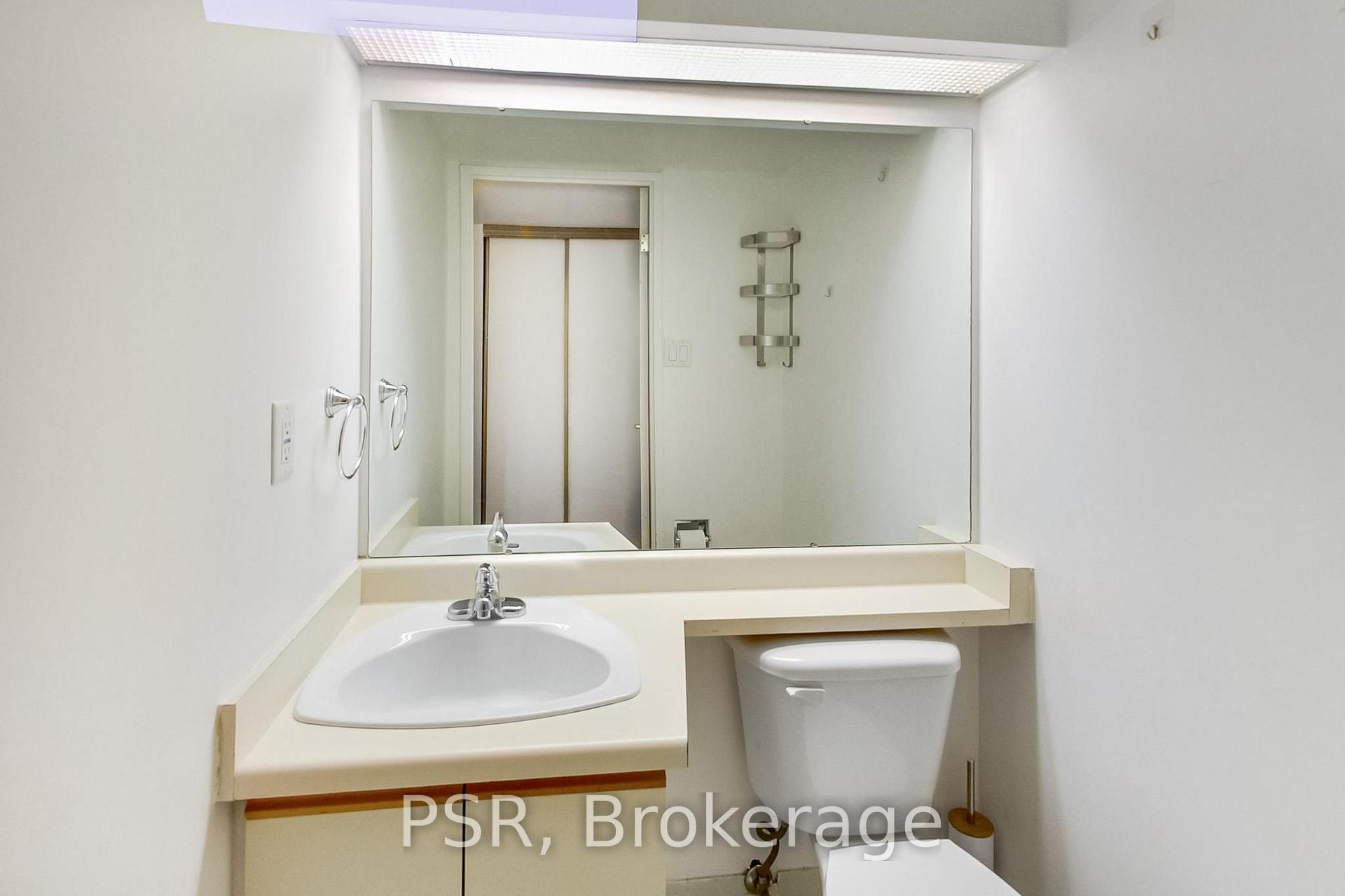Photo 5 of Unit 510, 65 Scadding Avenue, Toronto, Waterfront Communities — HOMEH