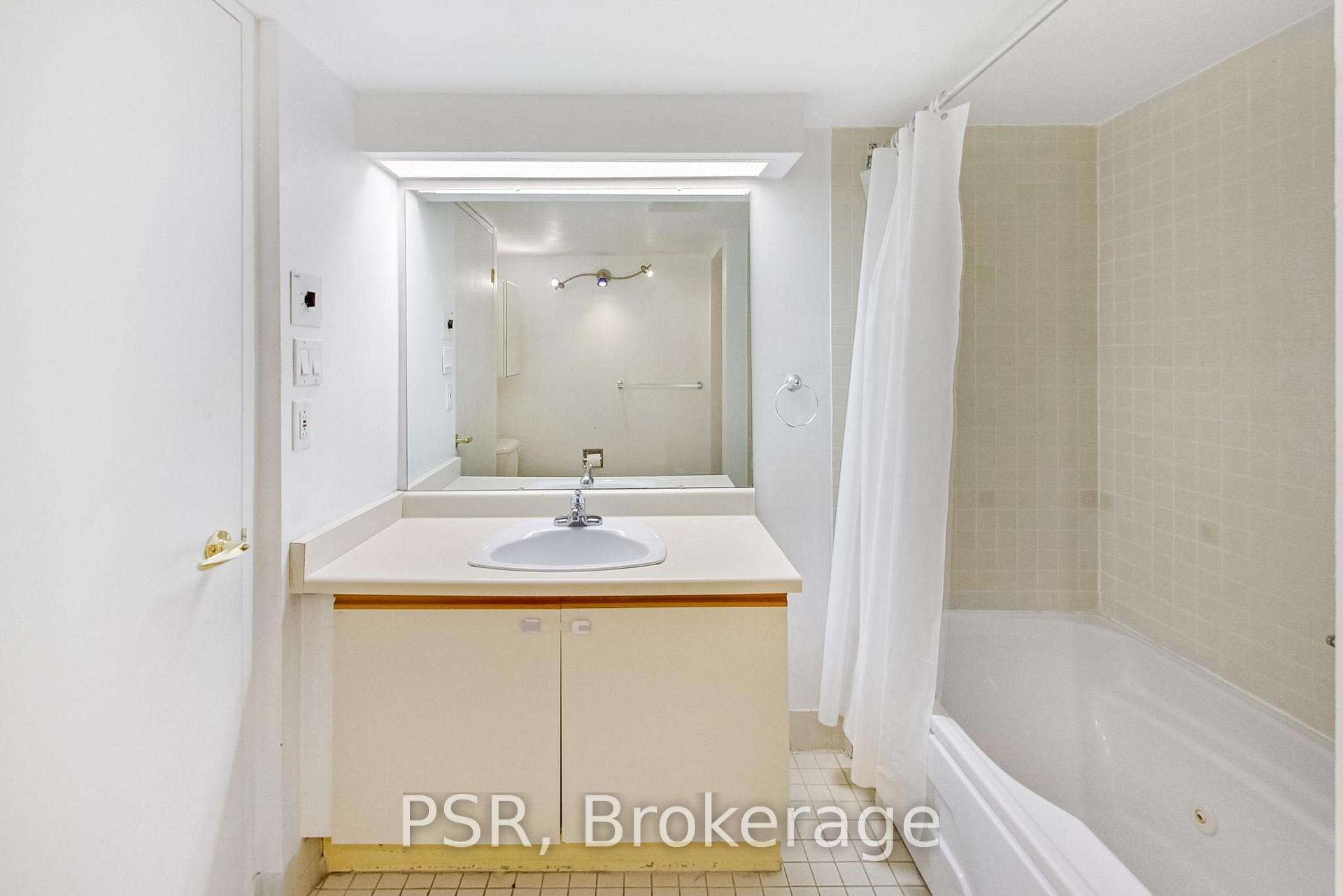 Photo 30 of Unit 510, 65 Scadding Avenue, Toronto, Waterfront Communities — HOMEH