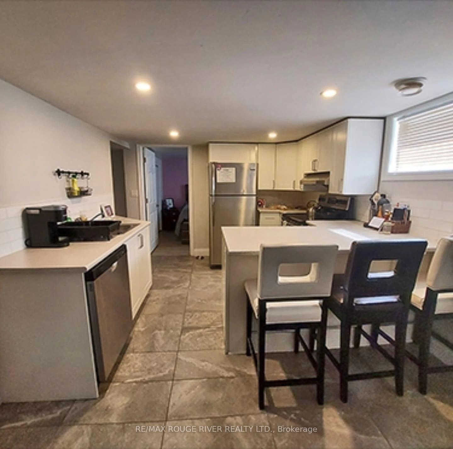 Photo 5 of Unit Bsmt, 509 Adelaide Avenue W, Oshawa, McLaughlin — HOMEH