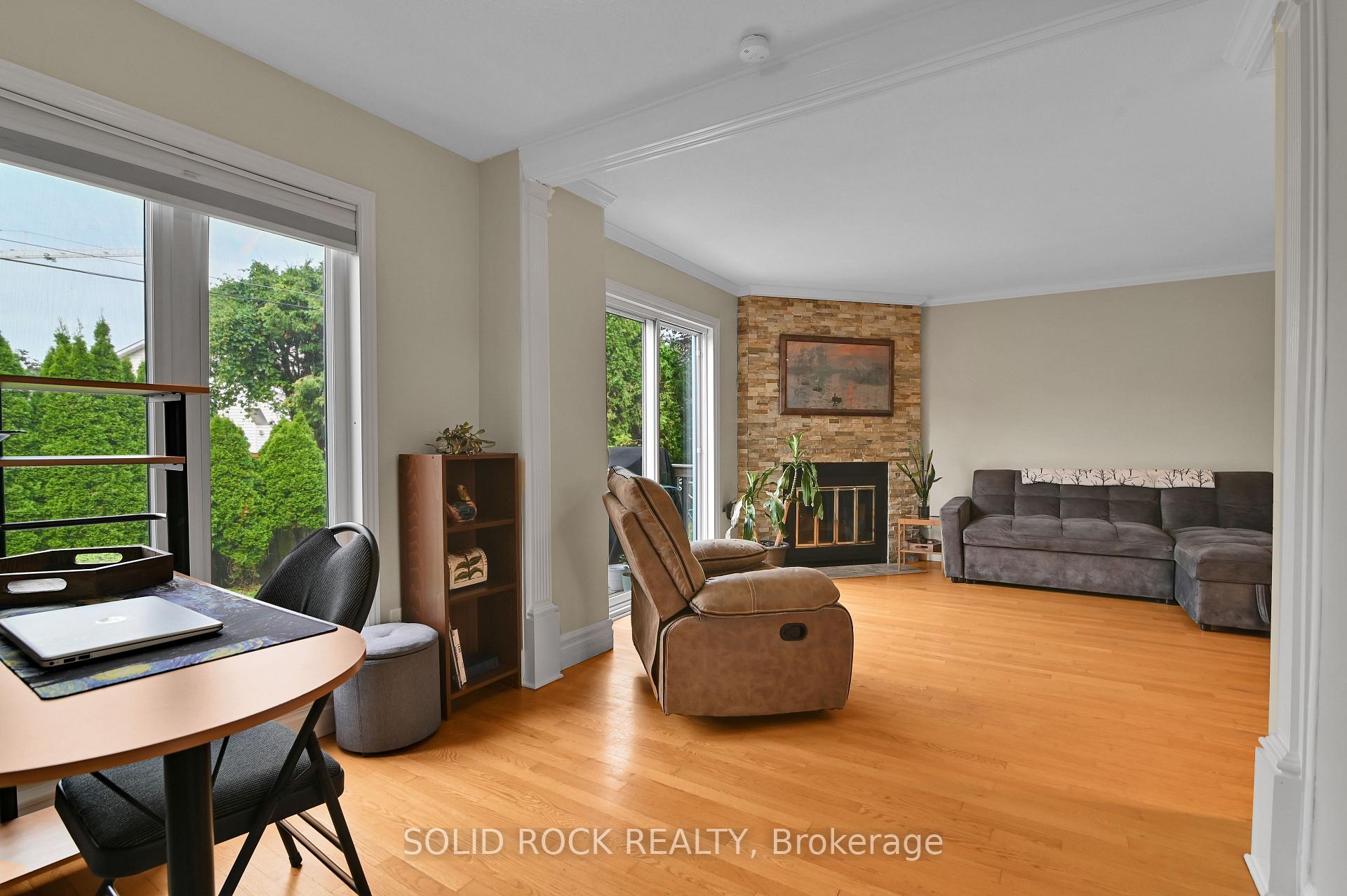 Photo 16 of 253 Cote-Royale Crescent, Ottawa, Bilberry Creek/Queenswood Heights — HOMEH