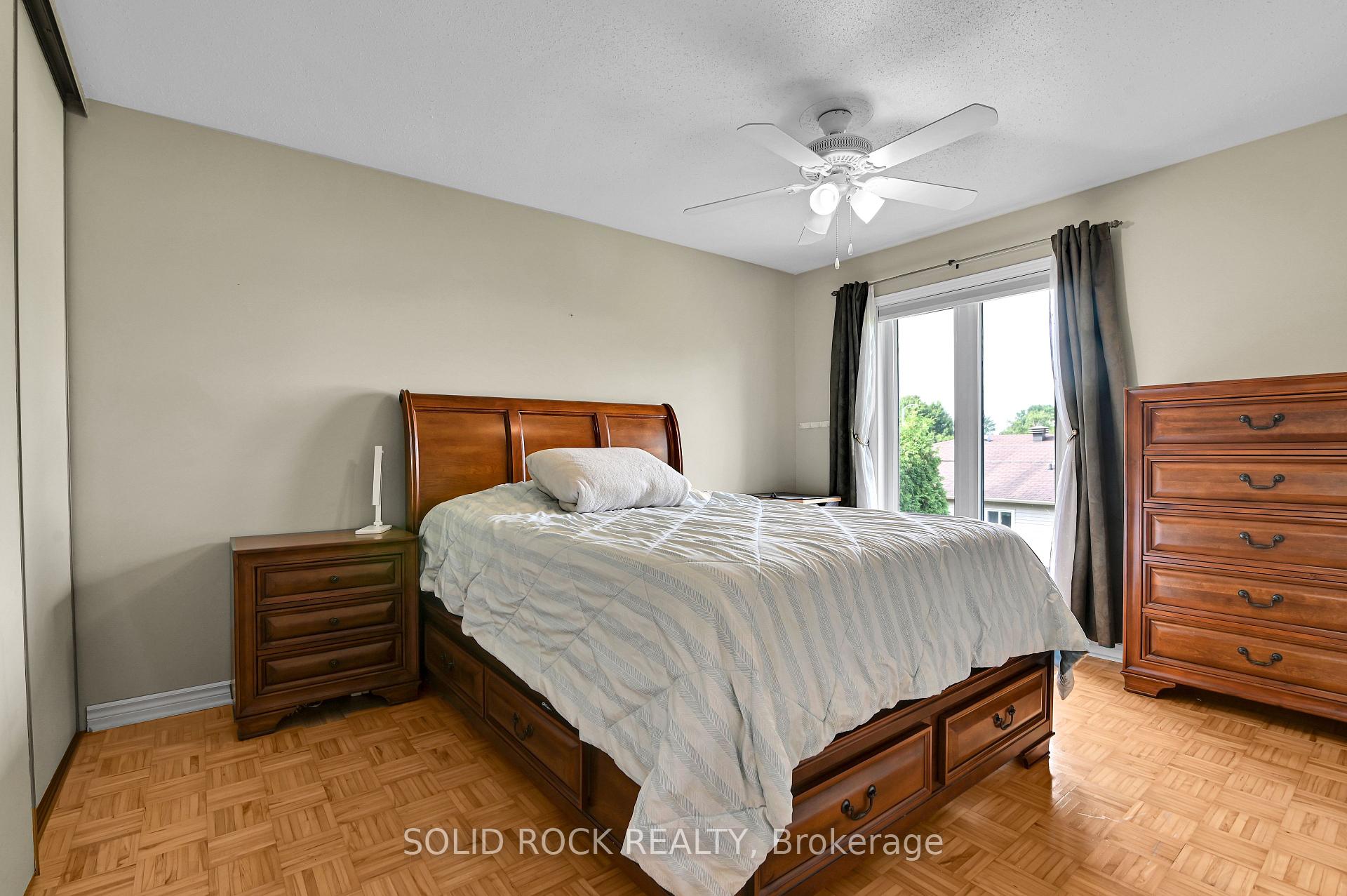Photo 23 of 253 Cote-Royale Crescent, Ottawa, Bilberry Creek/Queenswood Heights — HOMEH