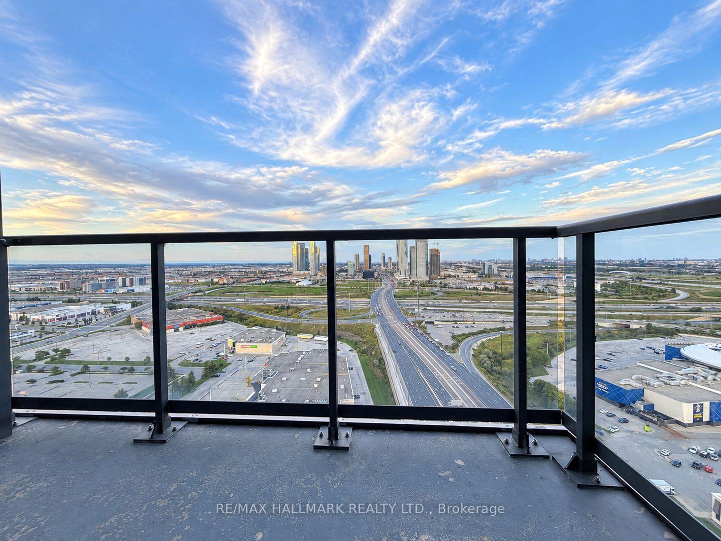 Photo 10 of Unit 2807, 3600 Hwy 7 Road, Vaughan, Vaughan Corporate Centre — HOMEH