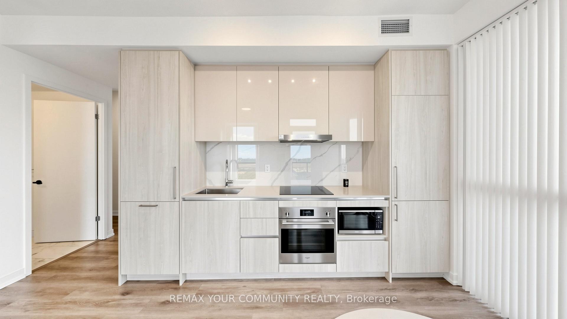 Photo of Unit 1702, 225 Commerce Street