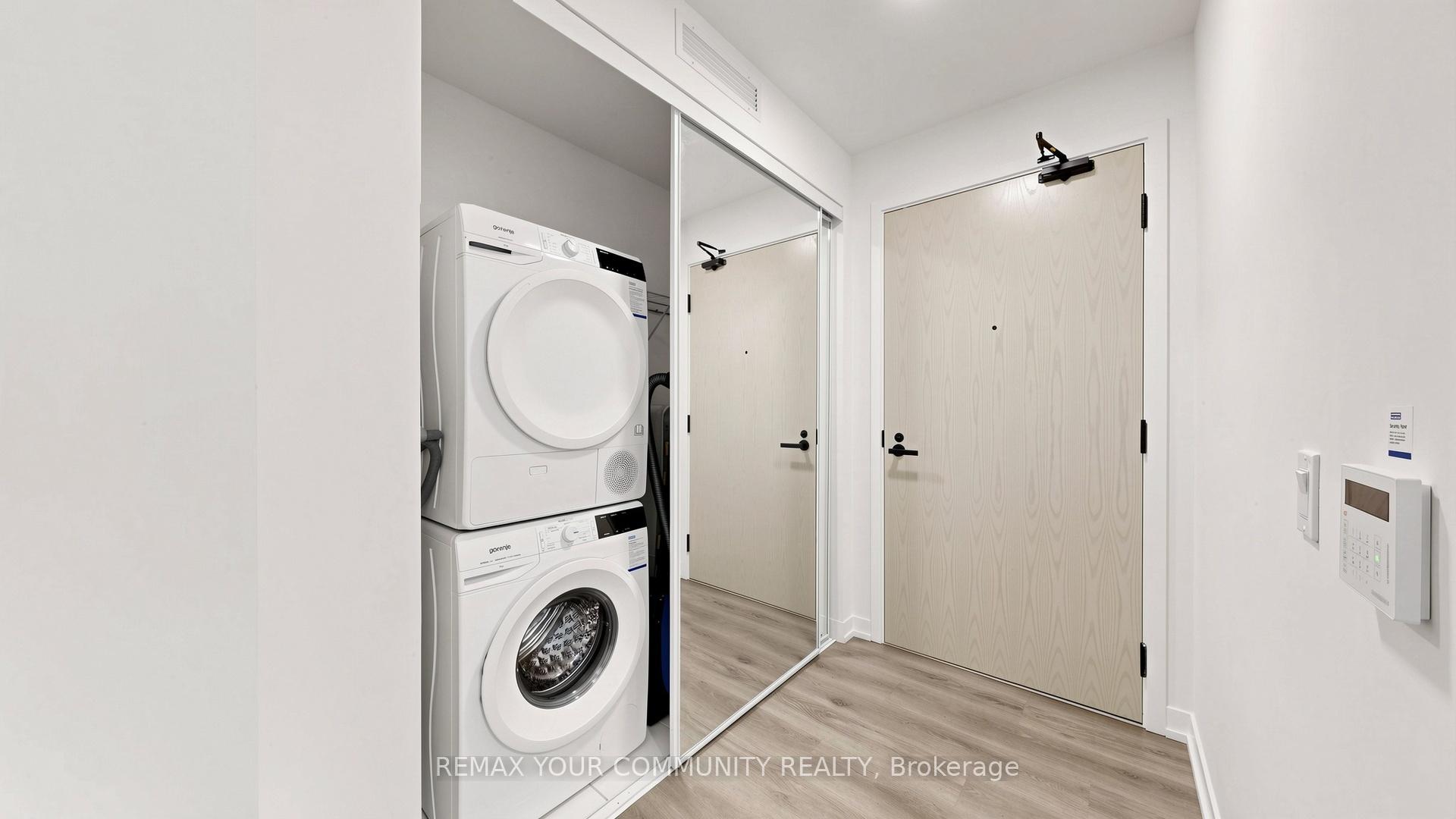 Photo 20 of Unit 1702, 225 Commerce Street, Vaughan, Vaughan Corporate Centre — HOMEH