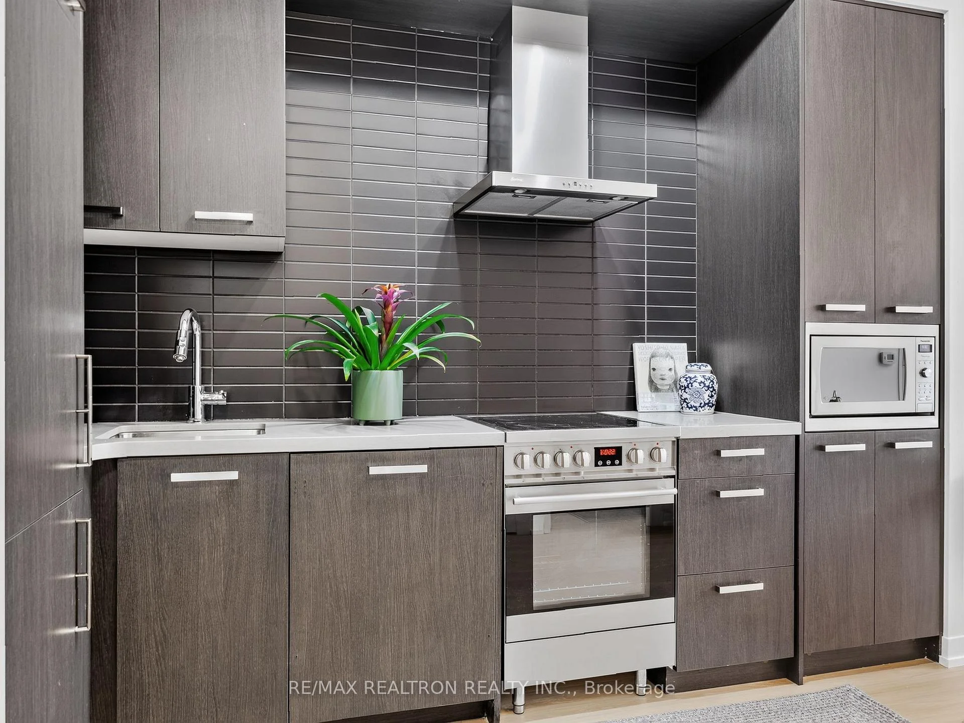 Photo 20 of Unit S302, 455 Front St E Front Street E, Toronto, Waterfront Communities — HOMEH