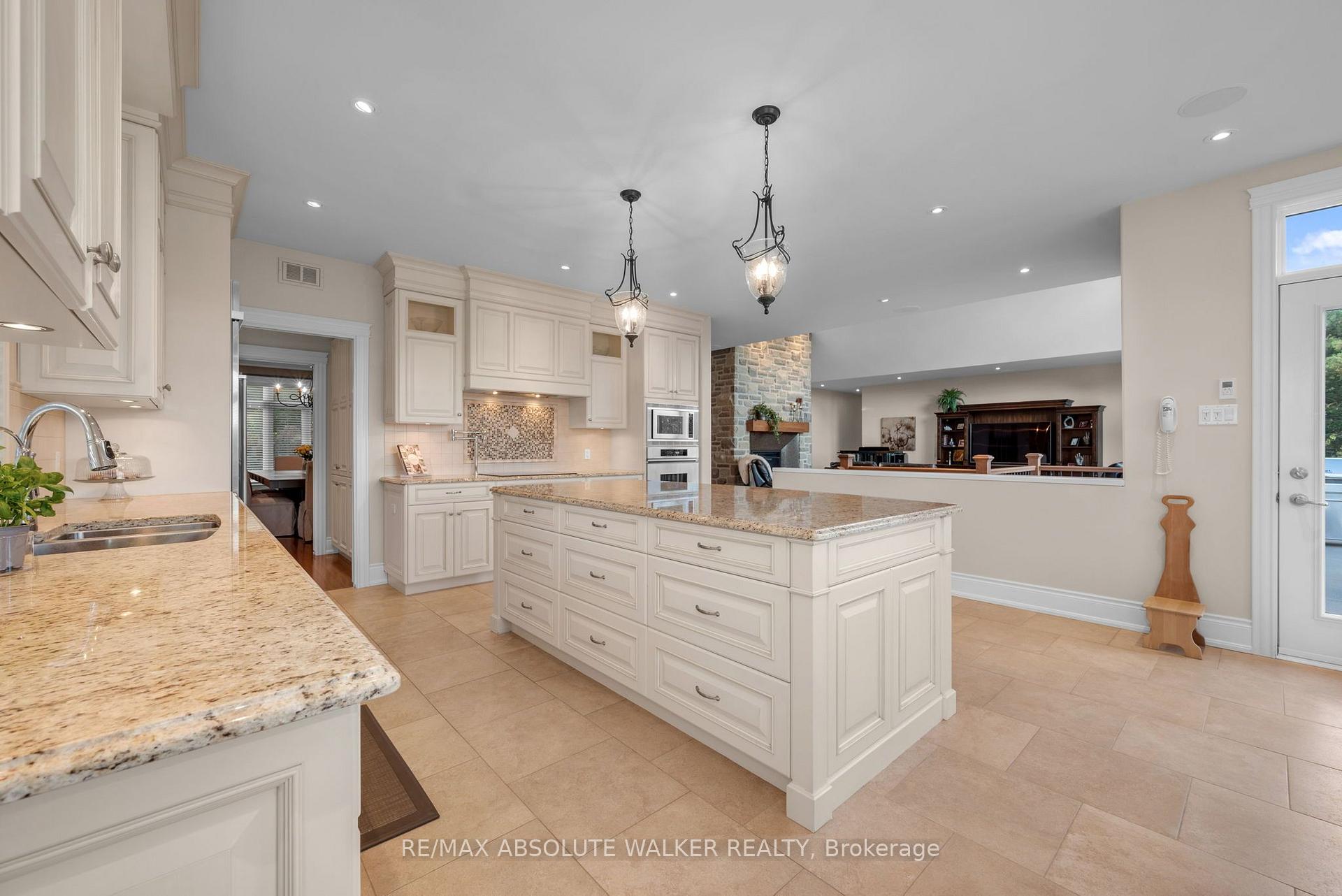 Photo 17 of 1565 Dunning Road, Ottawa, Cumberland West — HOMEH