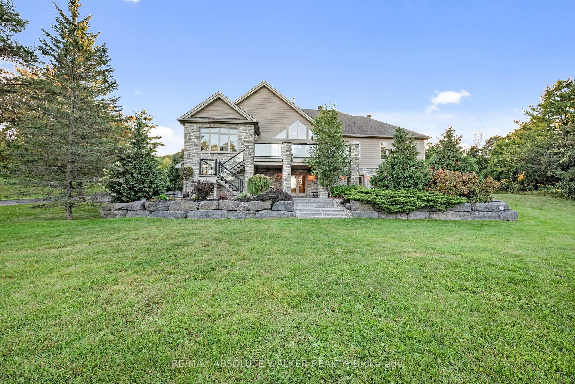 Photo 43 of 1565 Dunning Road, Ottawa, Cumberland West — HOMEH