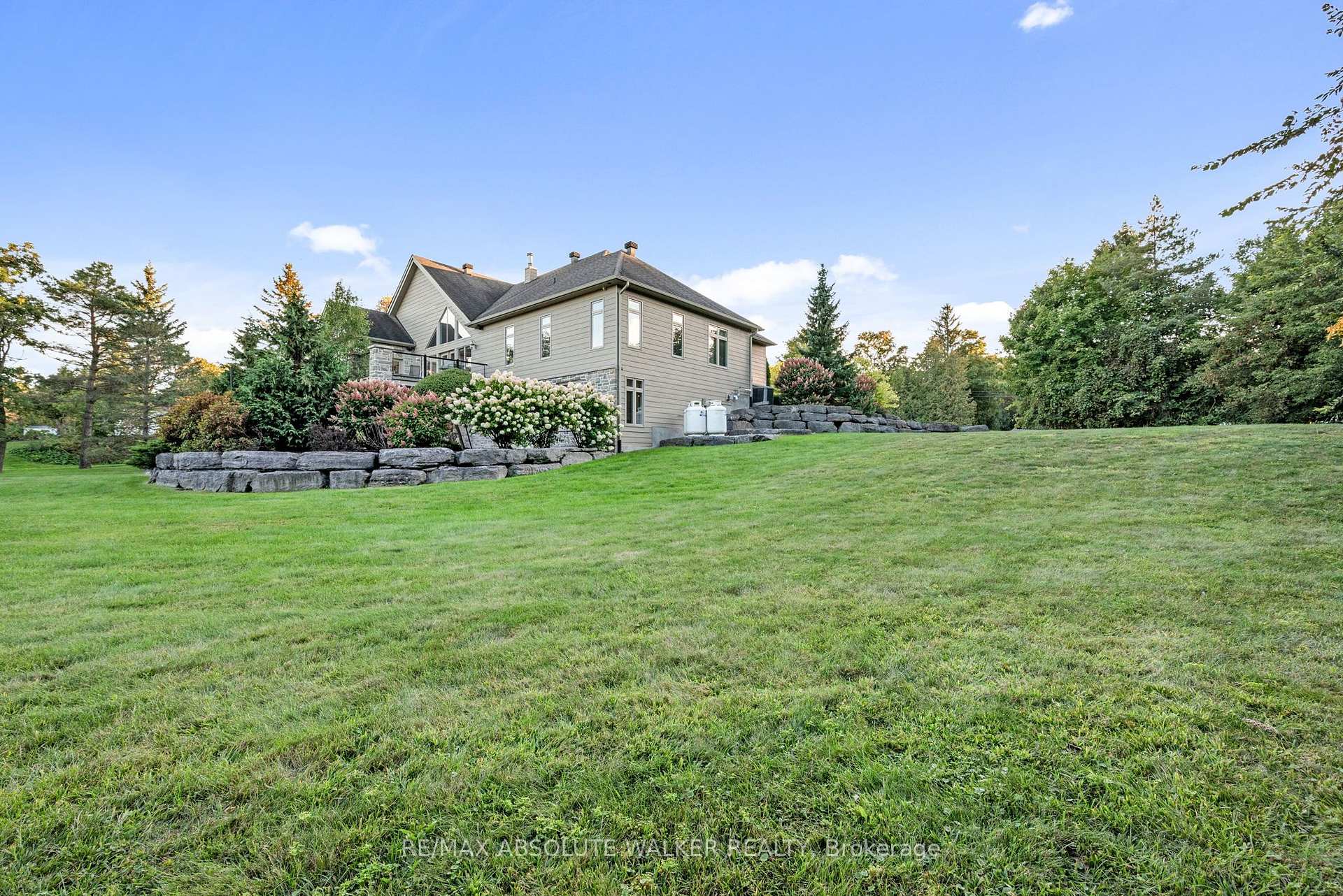 Photo 44 of 1565 Dunning Road, Ottawa, Cumberland West — HOMEH