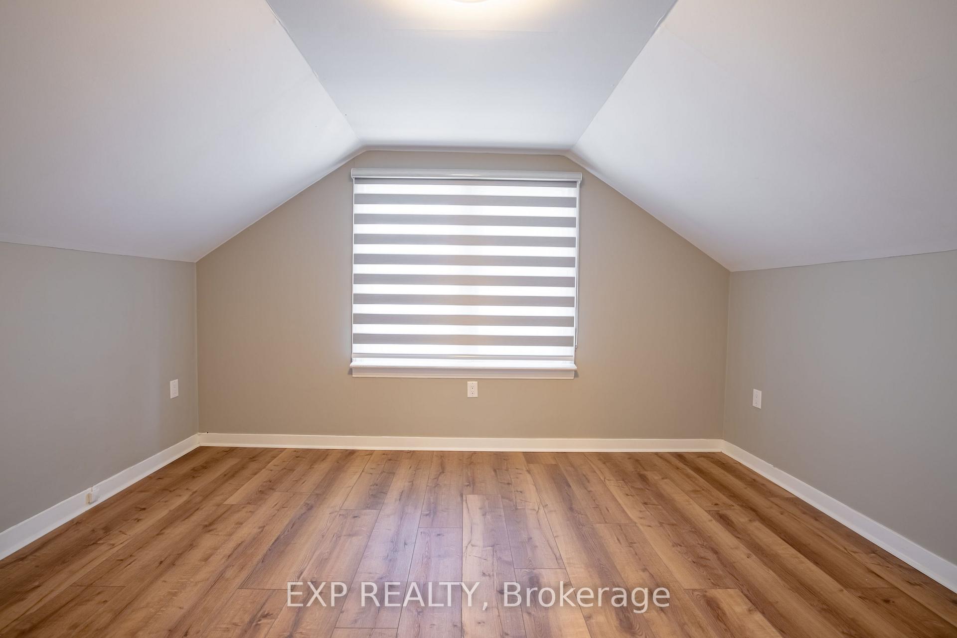Photo 18 of Unit Upper, 293 Mcalpine Avenue S, Welland, Lincoln/Crowland — HOMEH