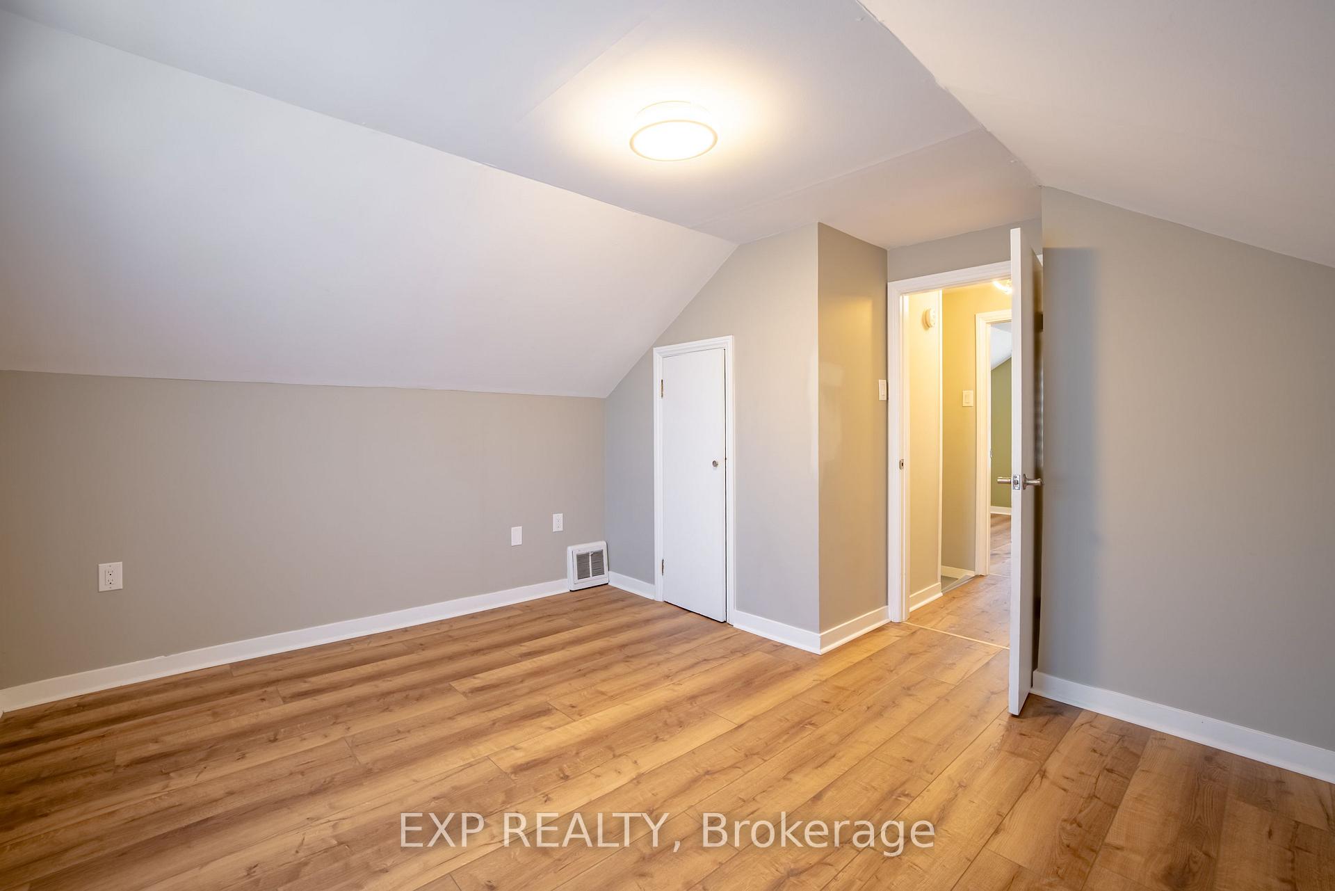 Photo 19 of Unit Upper, 293 Mcalpine Avenue S, Welland, Lincoln/Crowland — HOMEH