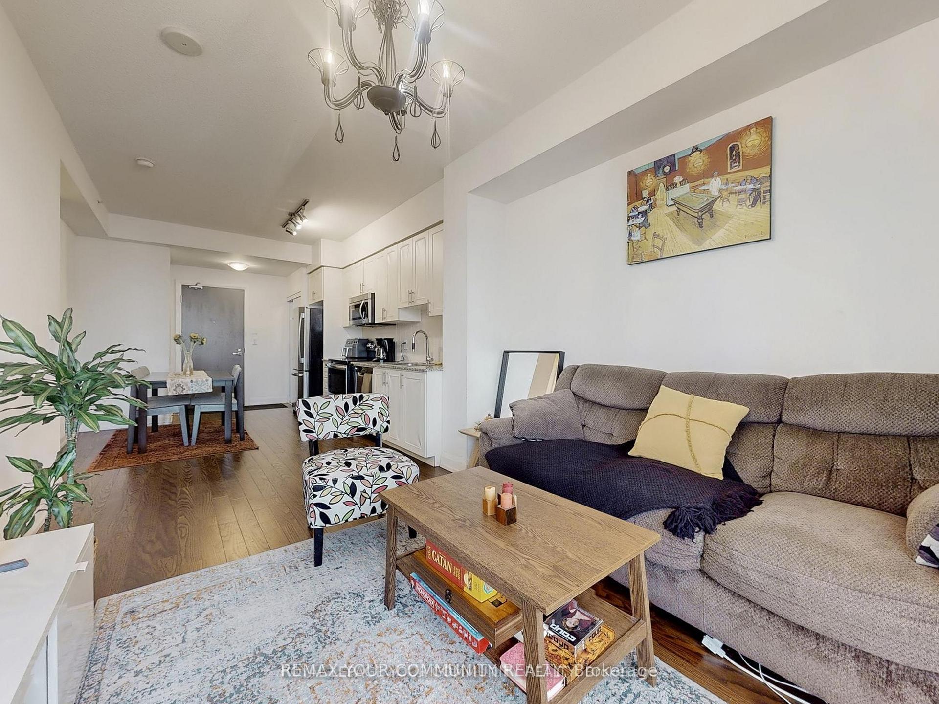 Photo 11 of Unit 522, 7161 Yonge Street, Markham, Thornhill — HOMEH