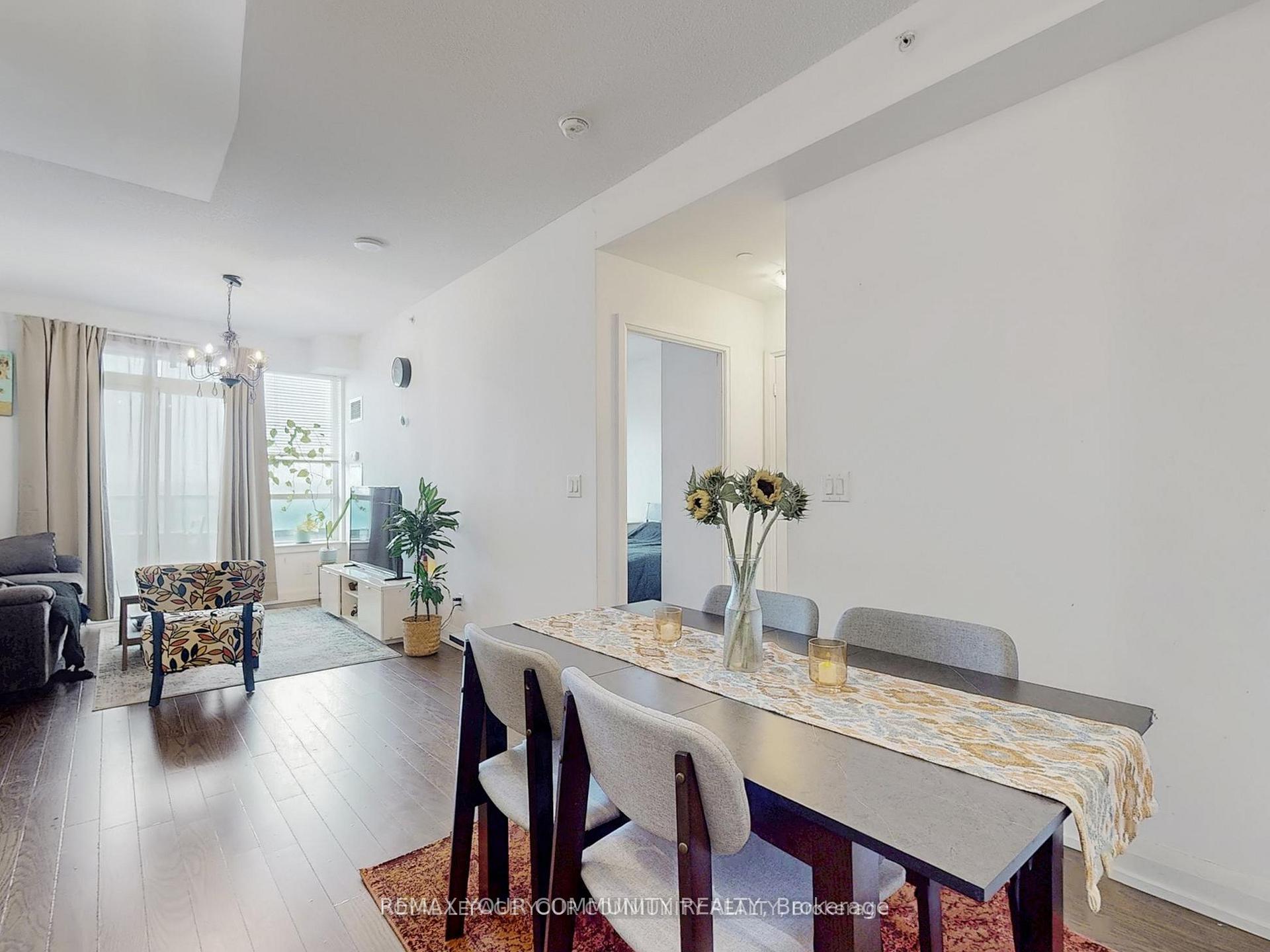 Photo 14 of Unit 522, 7161 Yonge Street, Markham, Thornhill — HOMEH