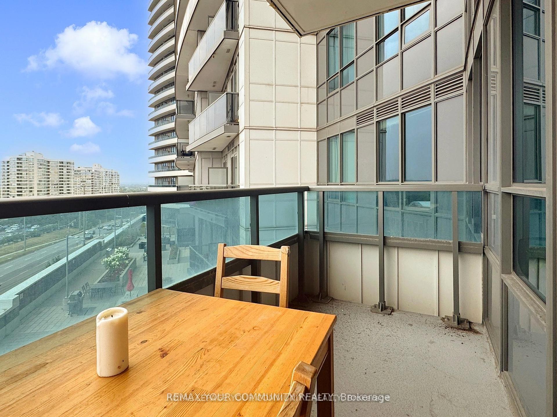 Photo 19 of Unit 522, 7161 Yonge Street, Markham, Thornhill — HOMEH