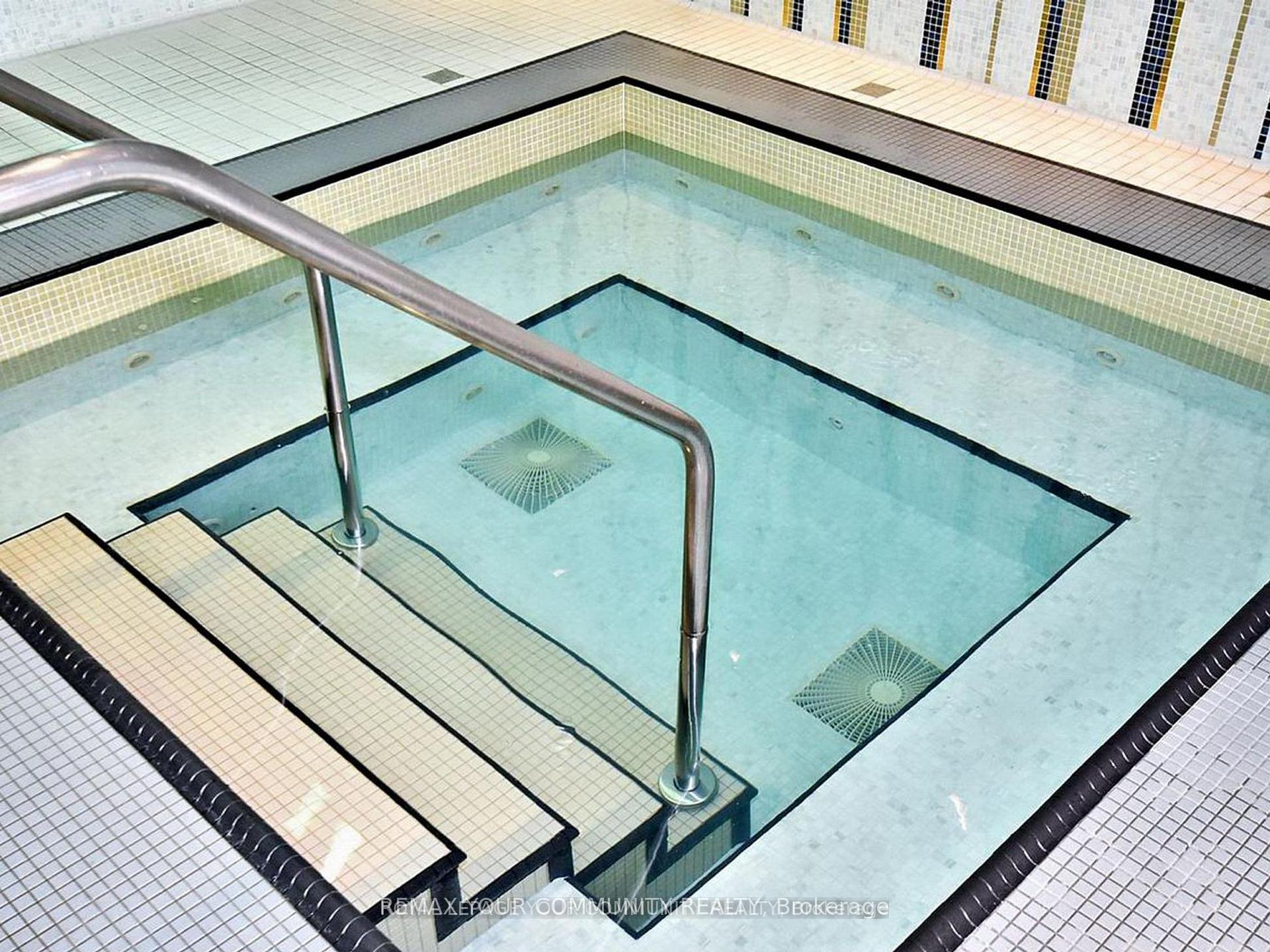 Photo 22 of Unit 522, 7161 Yonge Street, Markham, Thornhill — HOMEH