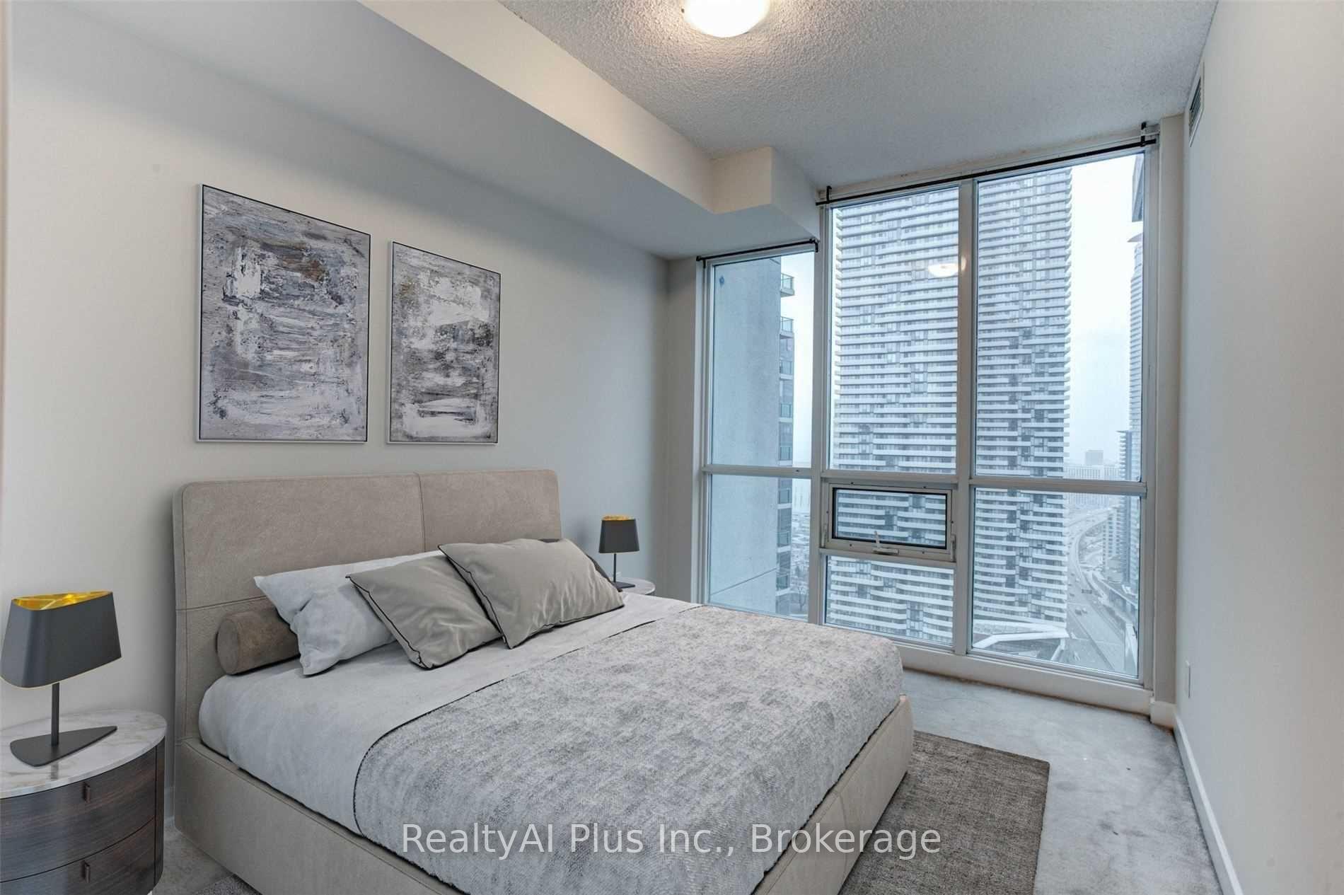 Photo 12 of Unit 3101, 18 Harbour Street, Toronto, Waterfront Communities — HOMEH