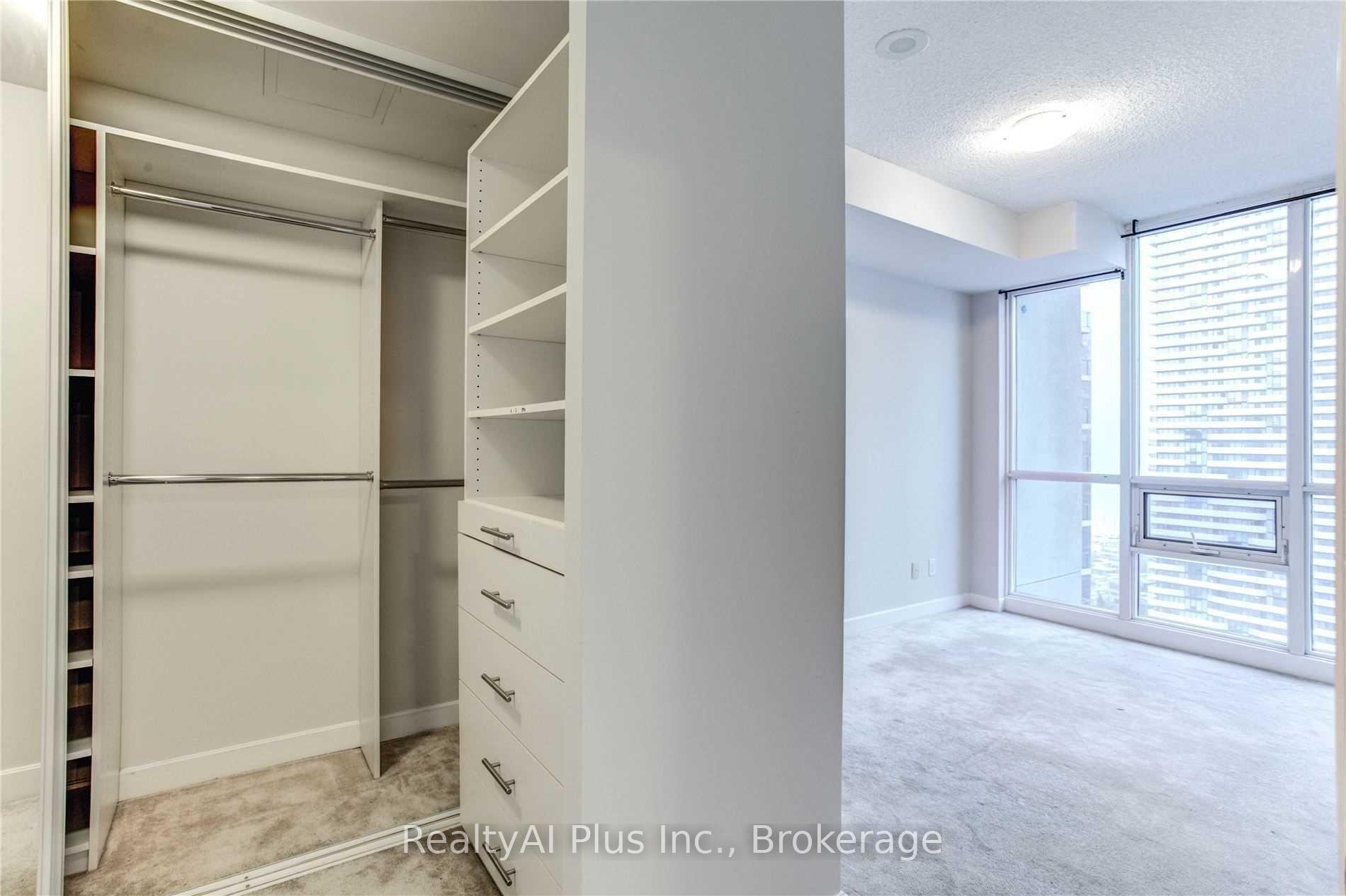 Photo 13 of Unit 3101, 18 Harbour Street, Toronto, Waterfront Communities — HOMEH