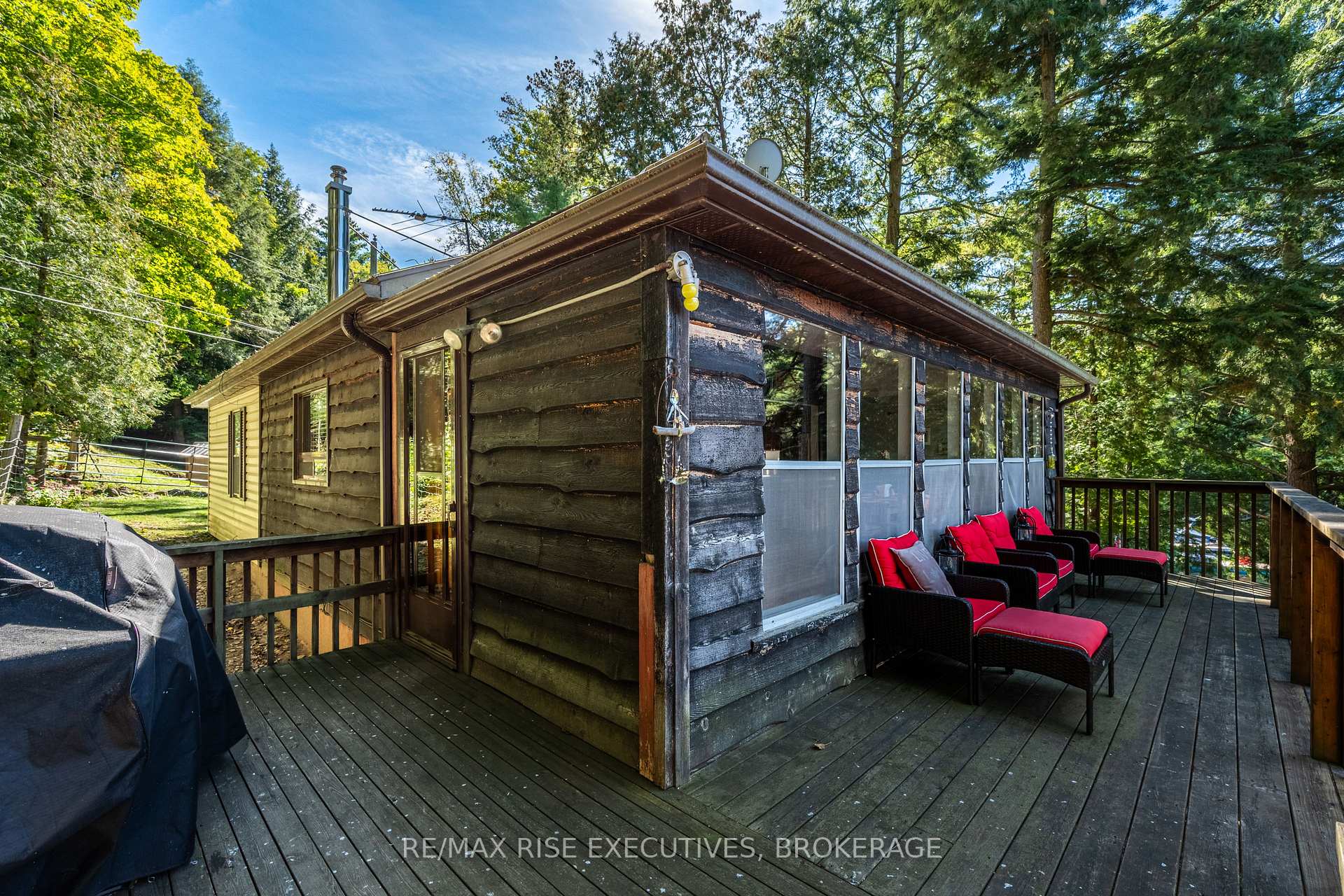 Photo 14 of 1123 Willys Lane, Frontenac, Frontenac South — HOMEH