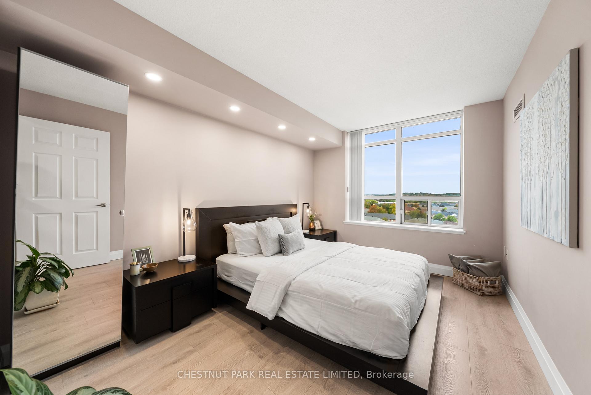 Photo 16 of Unit 701, 73 King William Crescent, Richmond Hill, Langstaff — HOMEH