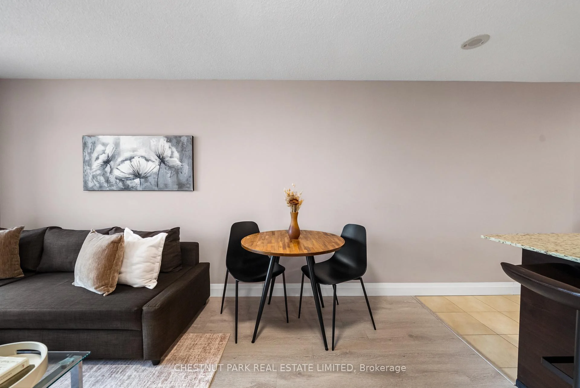 Photo 10 of Unit 701, 73 King William Crescent, Richmond Hill, Langstaff — HOMEH