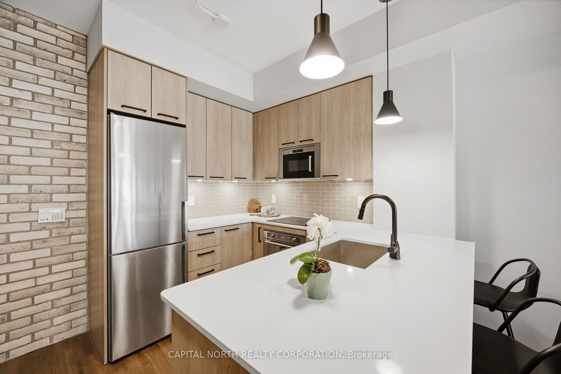 Photo 21 of Unit 403, 99 Eagle Rock Way, Vaughan, Rural Vaughan — HOMEH