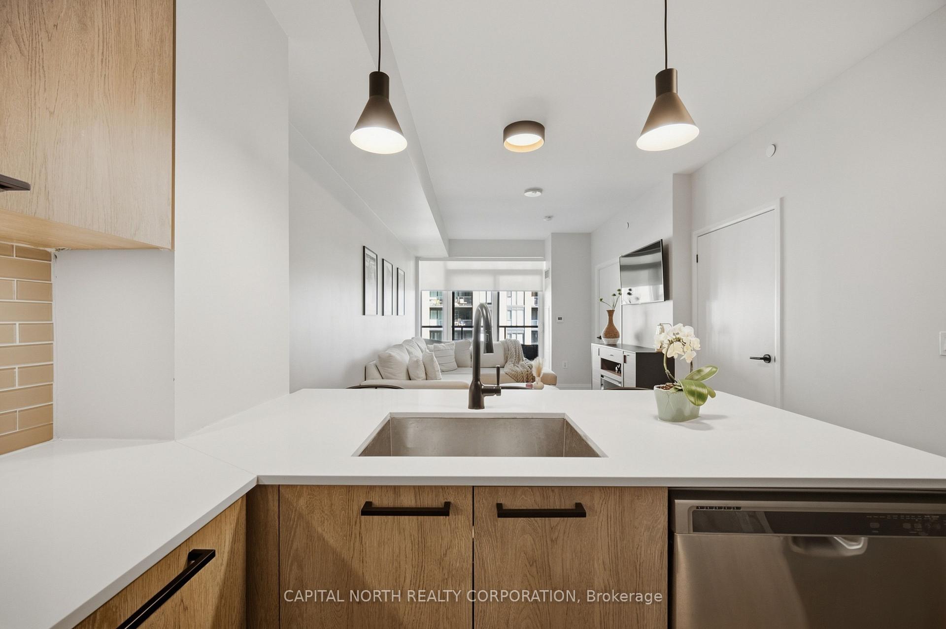 Photo 22 of Unit 403, 99 Eagle Rock Way, Vaughan, Rural Vaughan — HOMEH