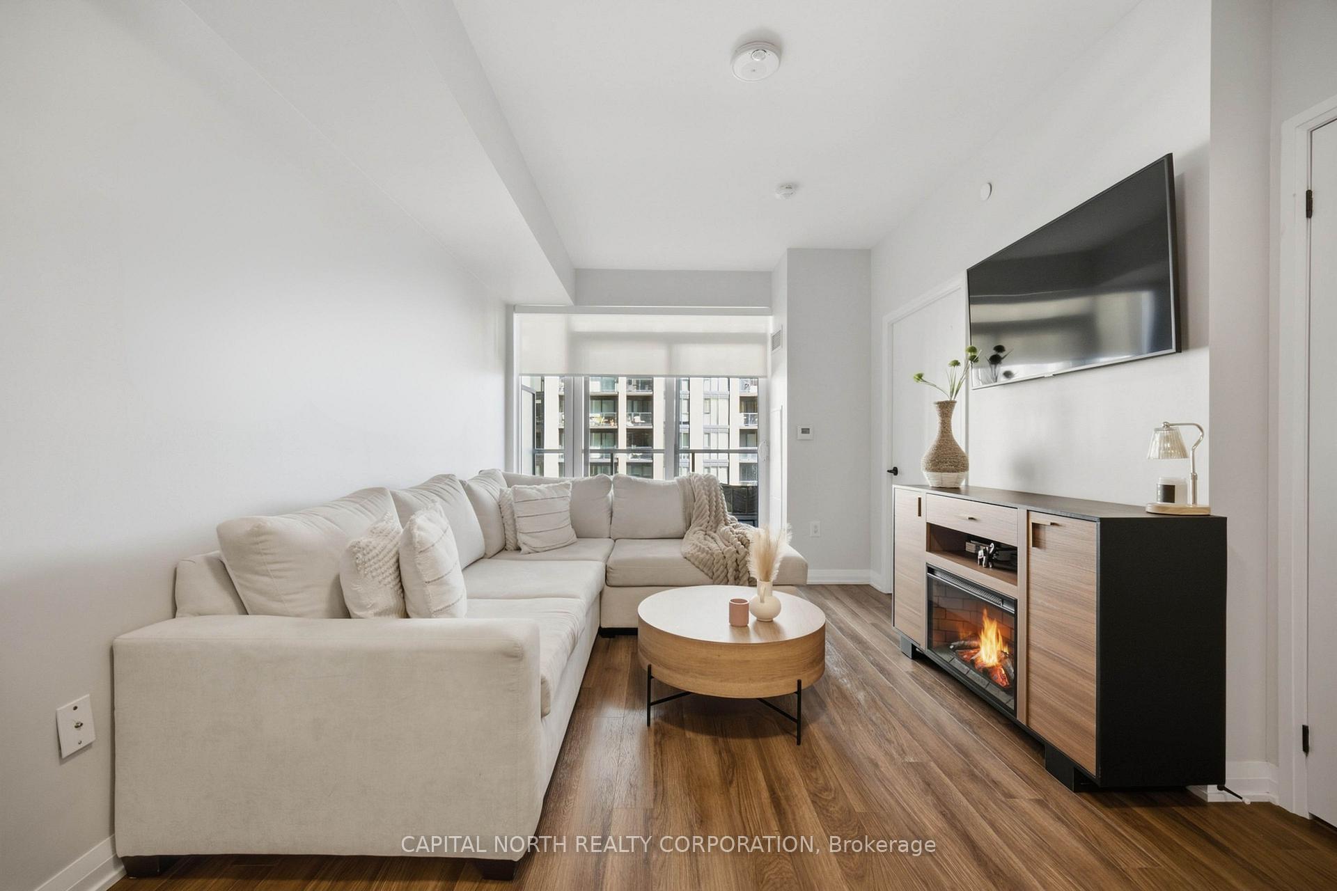 Photo 12 of Unit 403, 99 Eagle Rock Way, Vaughan, Rural Vaughan — HOMEH