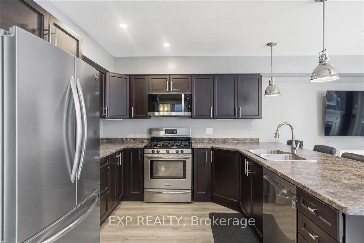 Photo 6 of 6063 Fausta Boulevard, Niagara Falls, Forestview — HOMEH