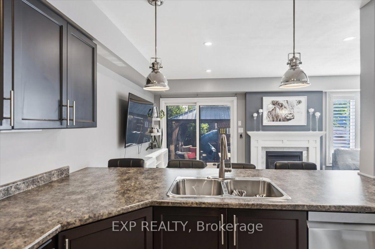 Photo 7 of 6063 Fausta Boulevard, Niagara Falls, Forestview — HOMEH