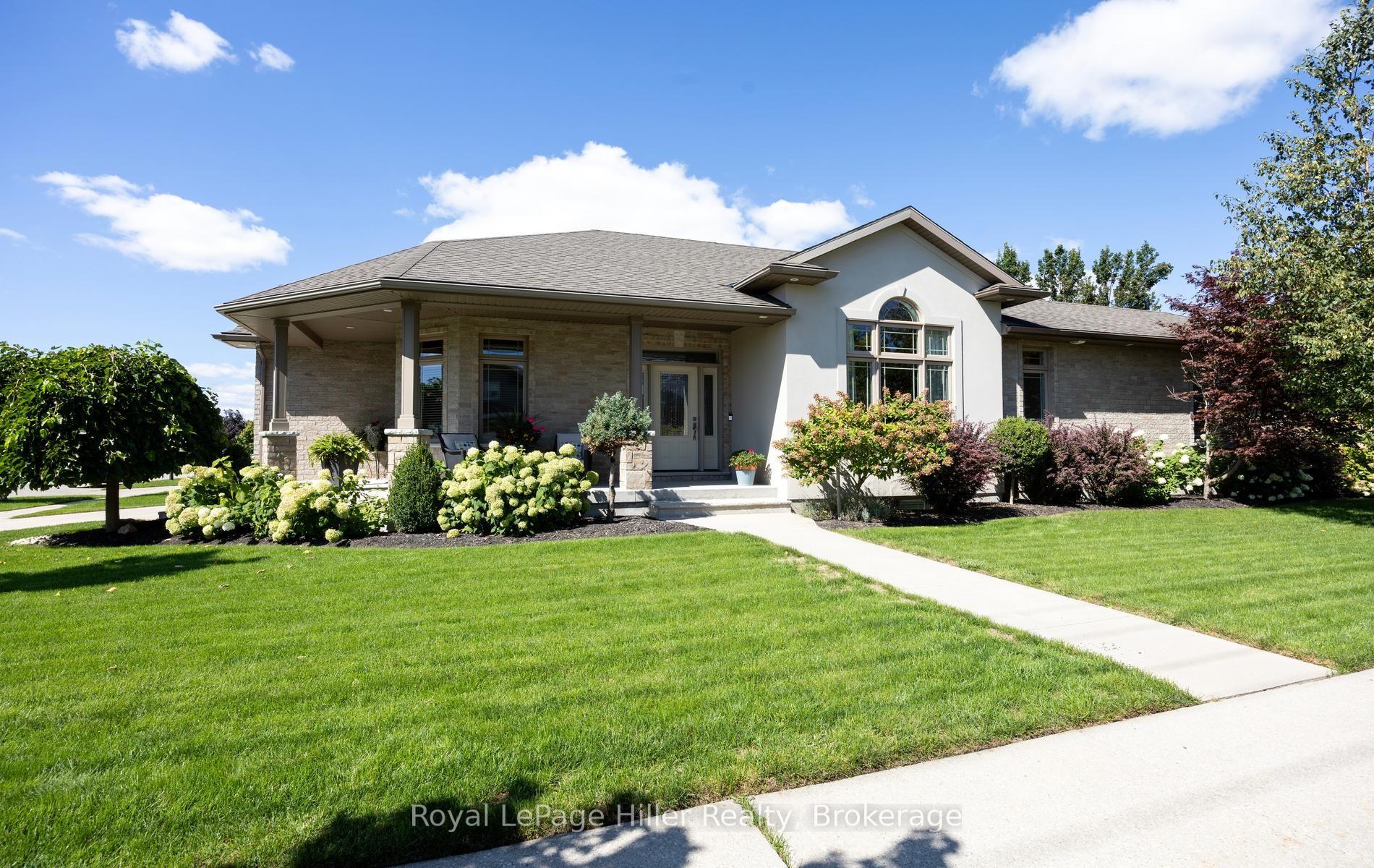 Photo 2 of 2 Findlay Place, Stratford — HOMEH