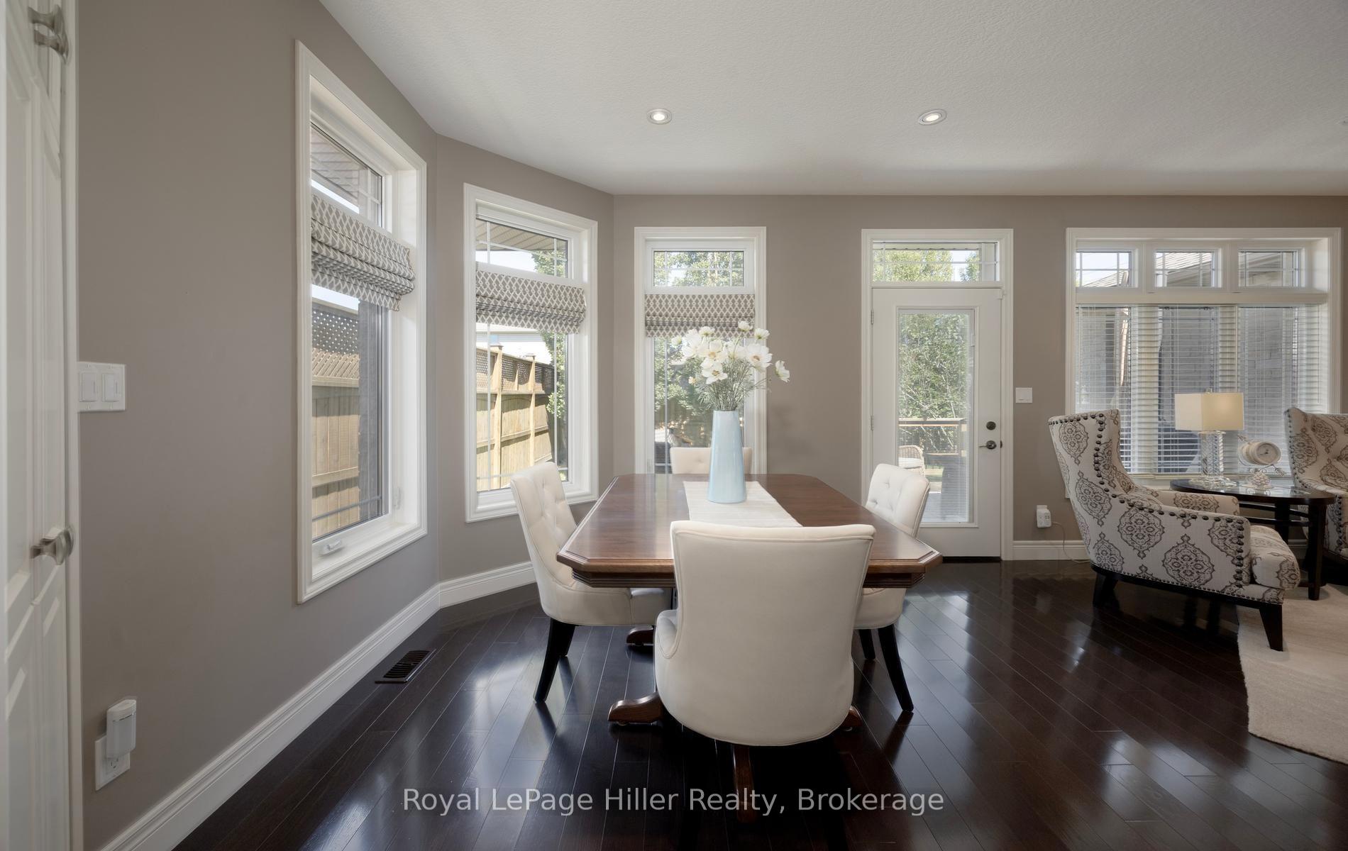 Photo 17 of 2 Findlay Place, Stratford — HOMEH