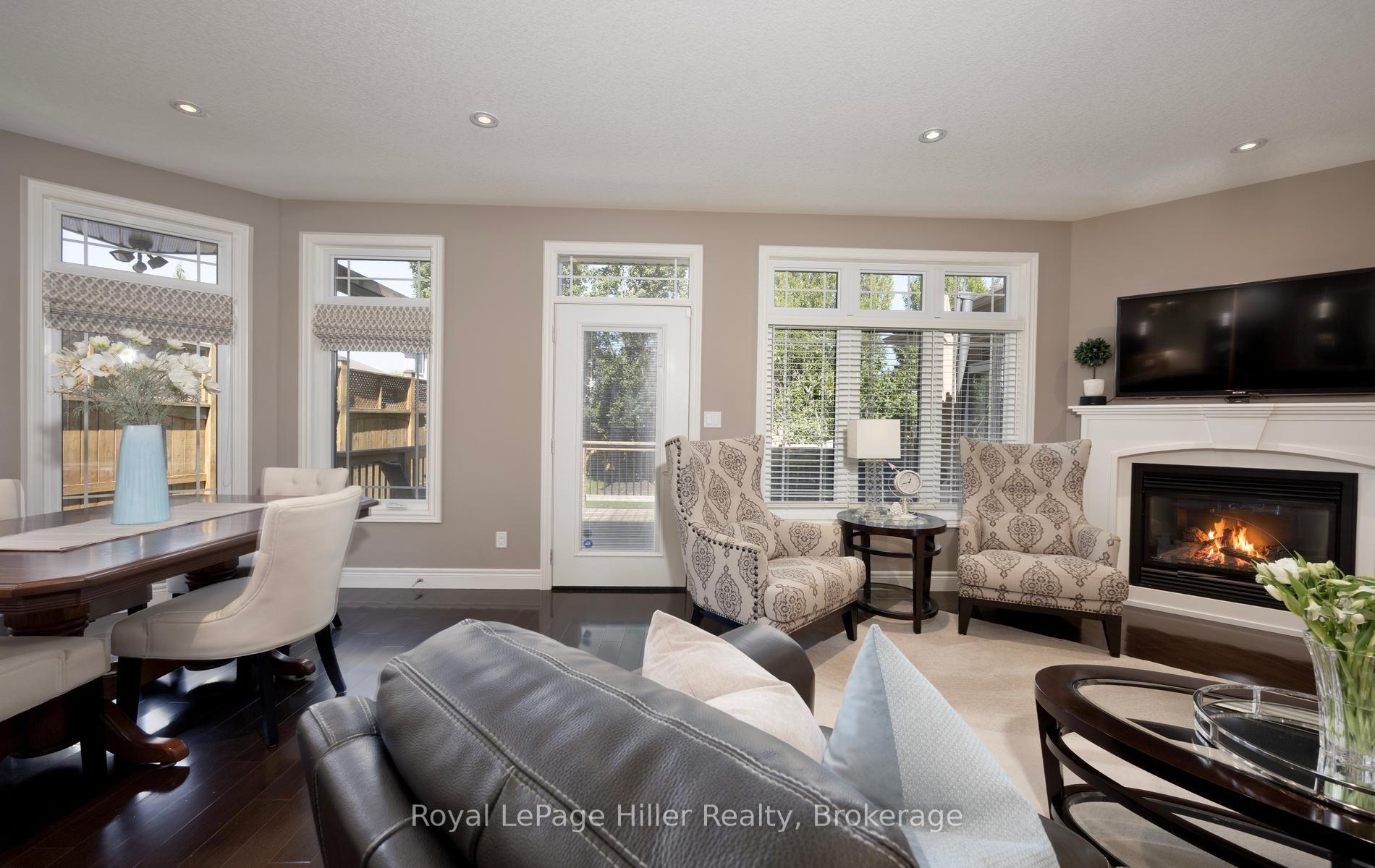 Photo 18 of 2 Findlay Place, Stratford — HOMEH