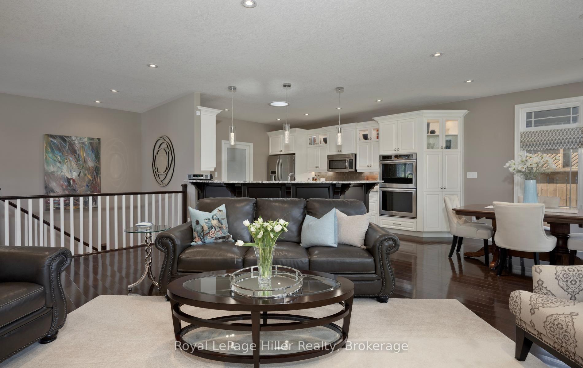 Photo 20 of 2 Findlay Place, Stratford — HOMEH
