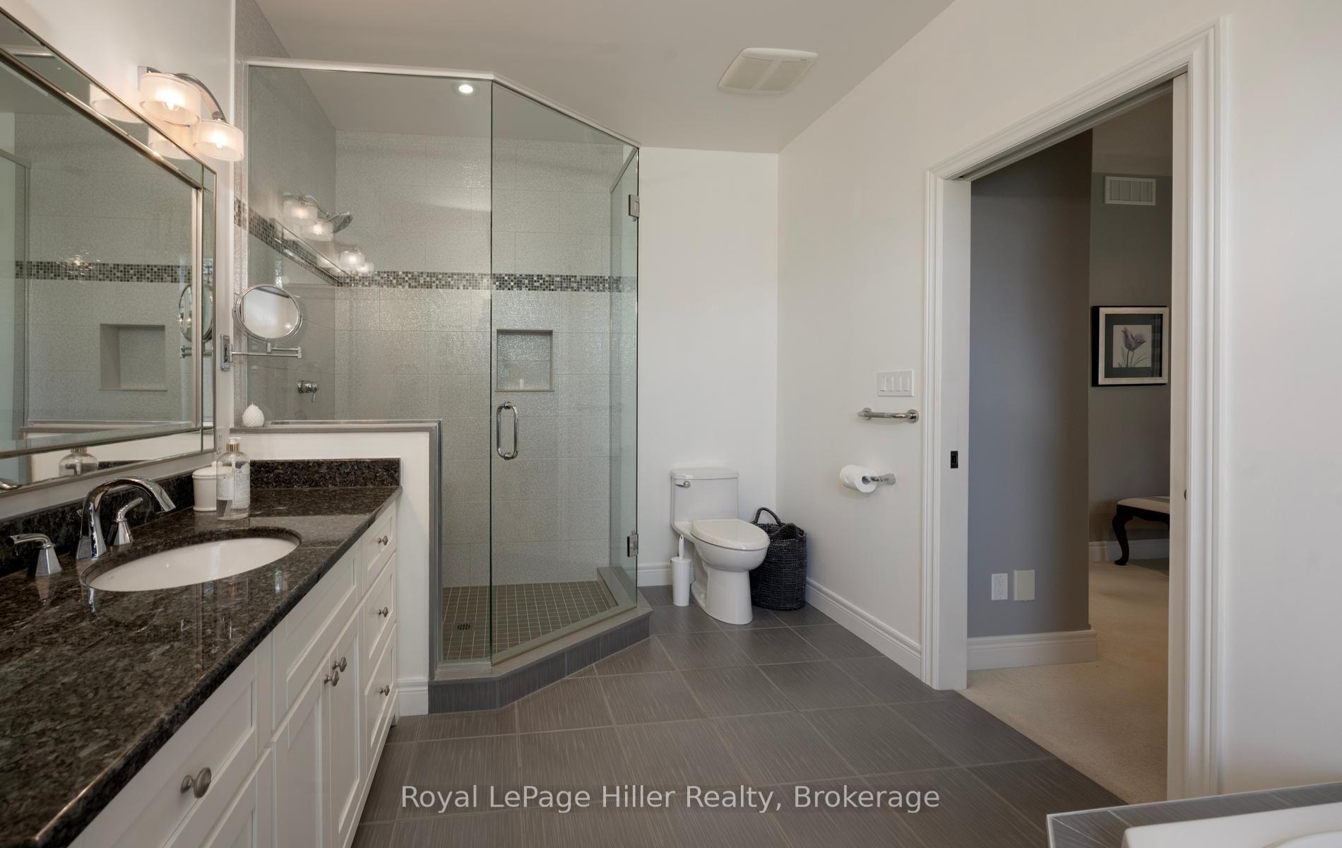 Photo 31 of 2 Findlay Place, Stratford — HOMEH
