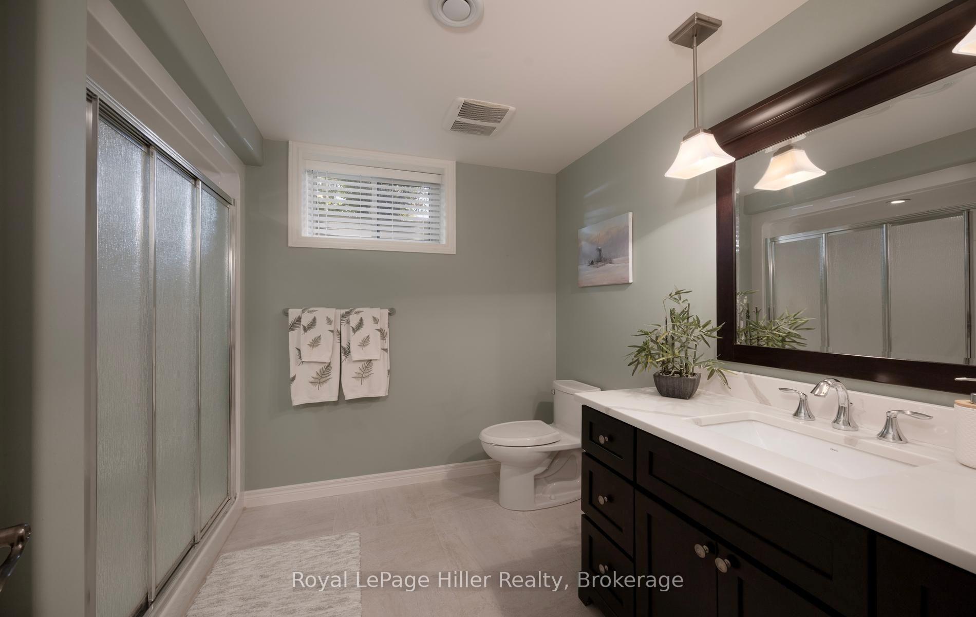 Photo 40 of 2 Findlay Place, Stratford — HOMEH