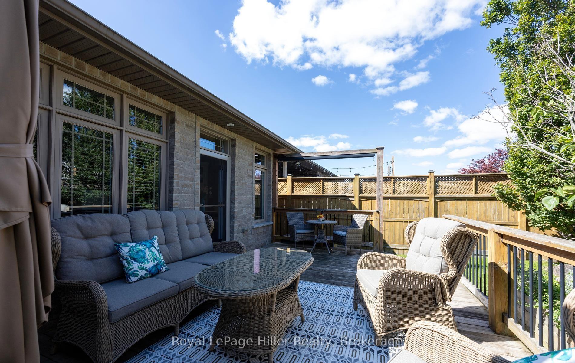 Photo 45 of 2 Findlay Place, Stratford — HOMEH