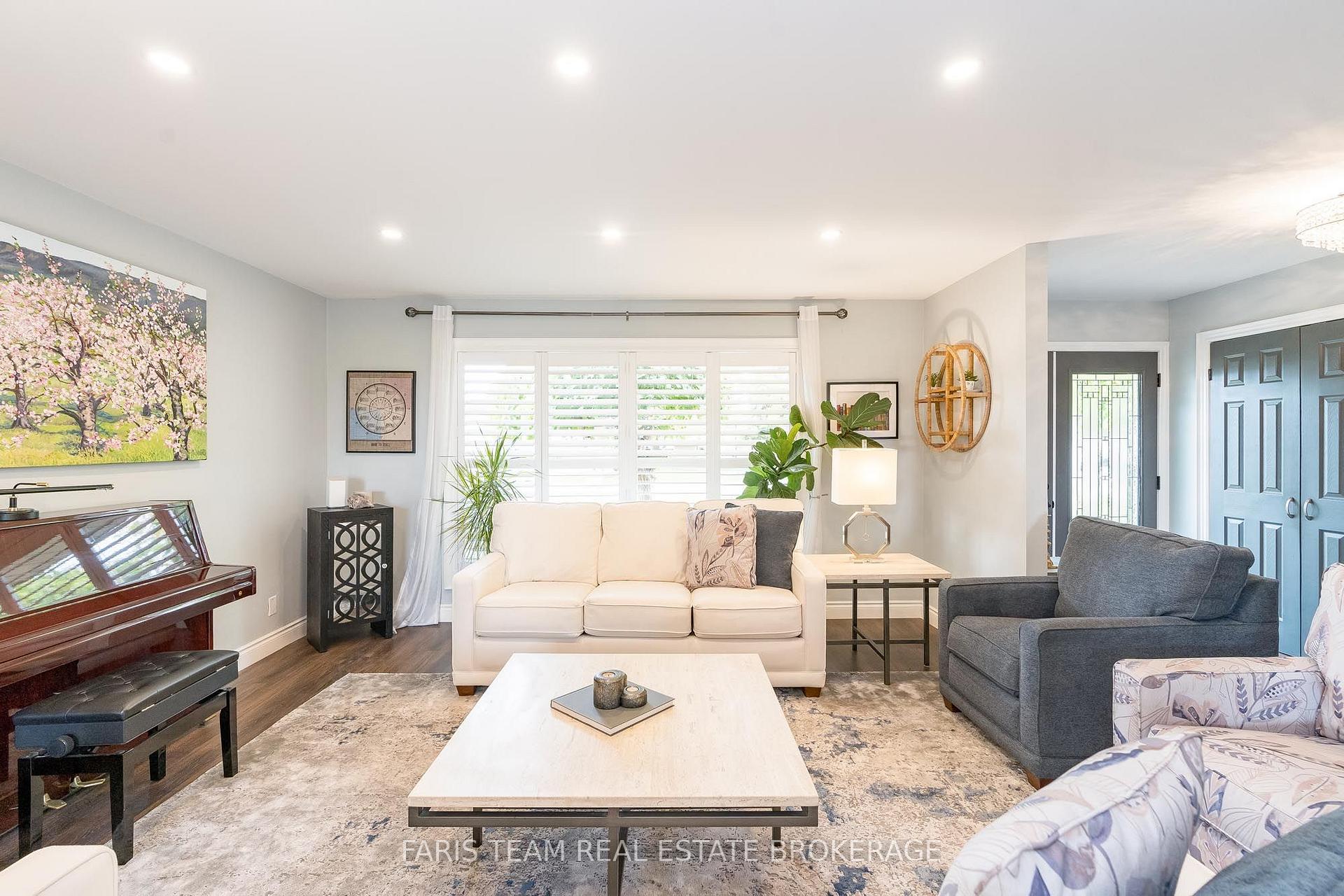 Photo 15 of 2032 Chantler Street, Innisfil, Stroud — HOMEH