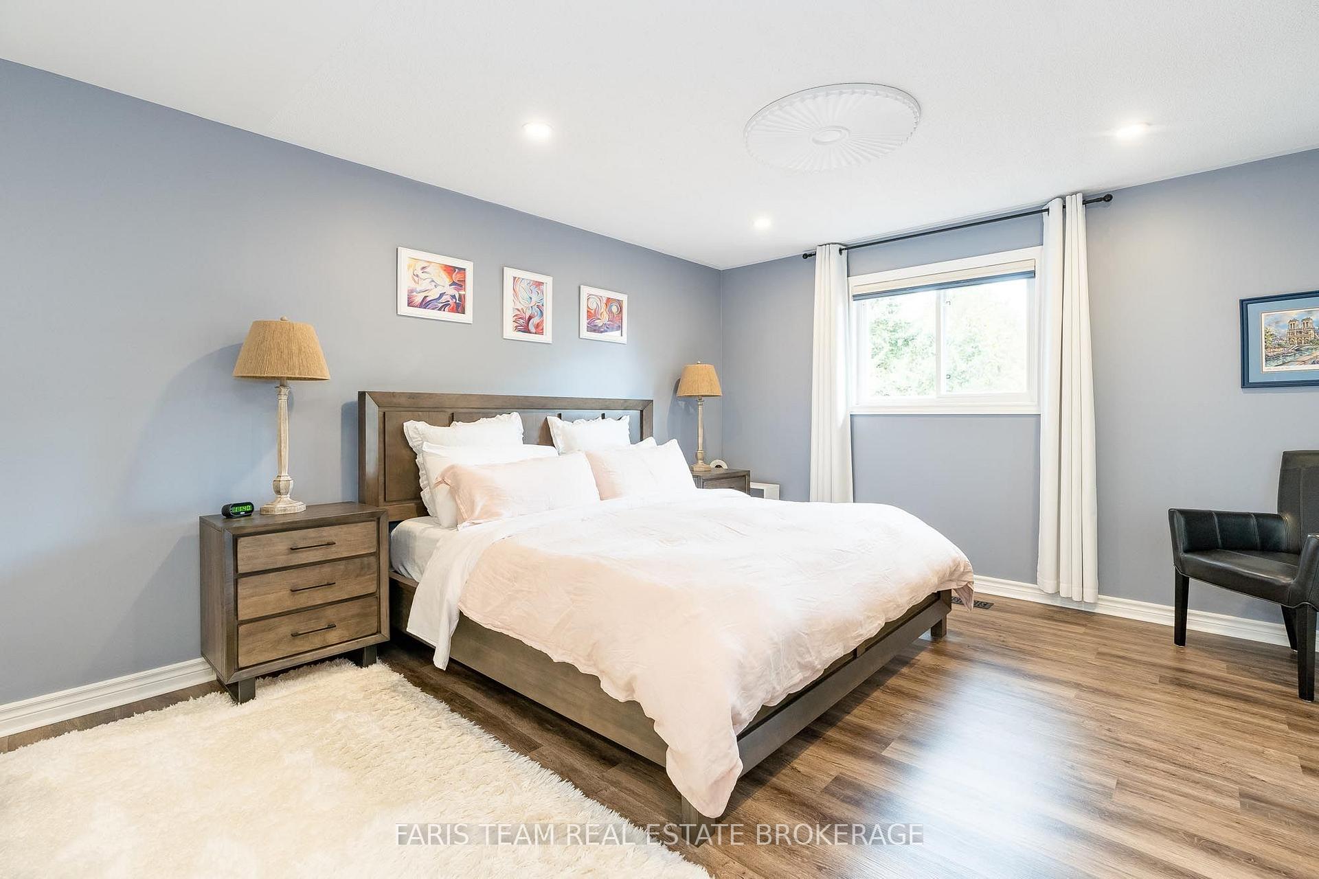 Photo 17 of 2032 Chantler Street, Innisfil, Stroud — HOMEH
