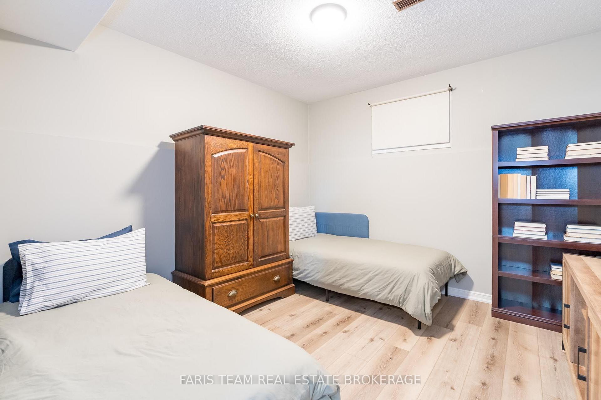 Photo 27 of 2032 Chantler Street, Innisfil, Stroud — HOMEH