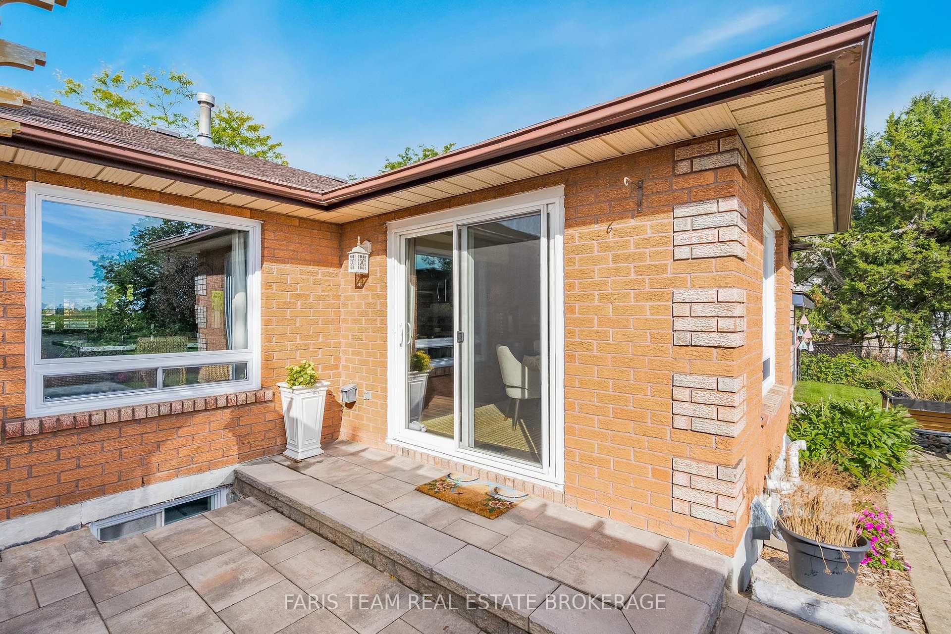 Photo 33 of 2032 Chantler Street, Innisfil, Stroud — HOMEH