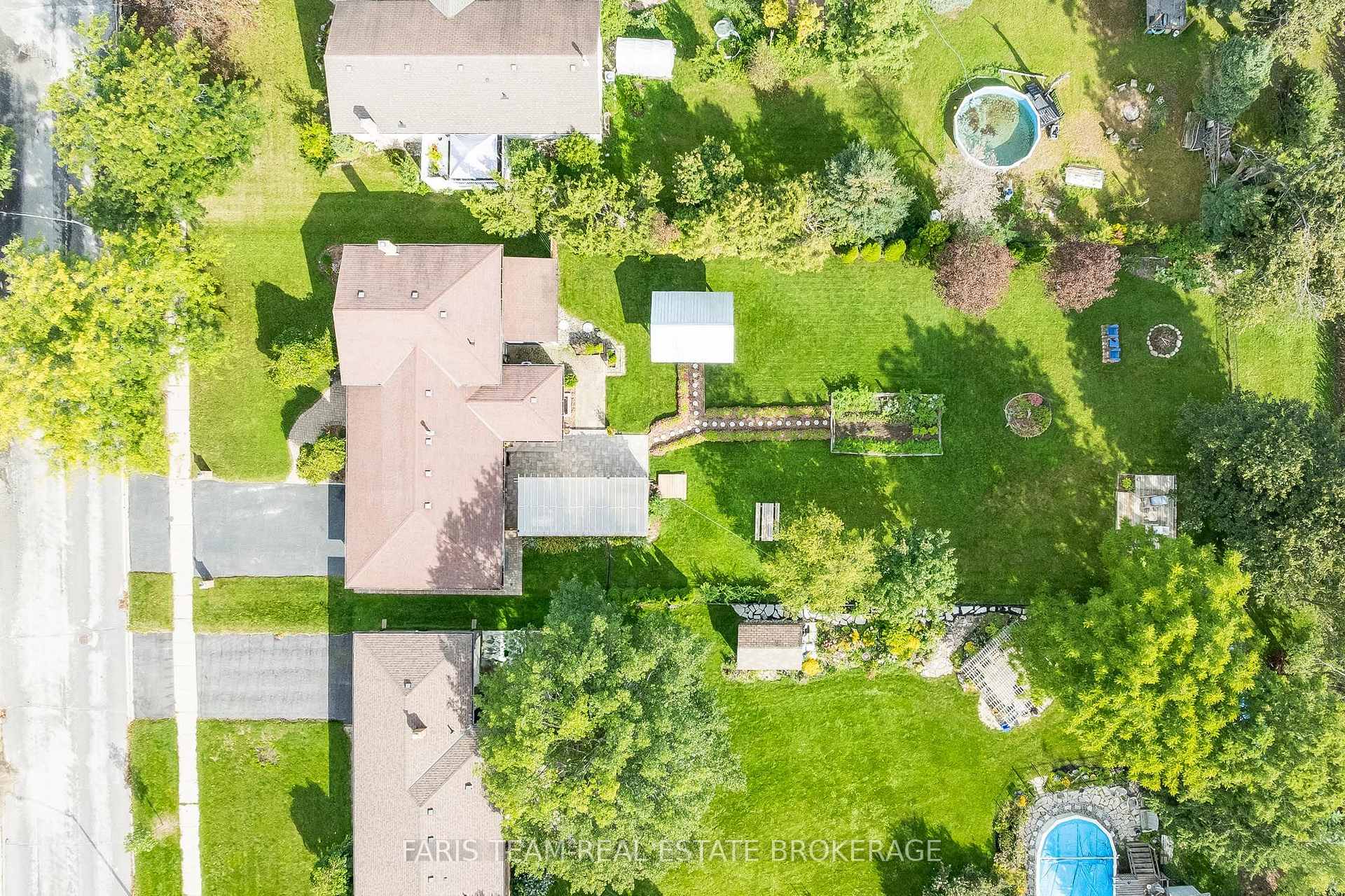 Photo 43 of 2032 Chantler Street, Innisfil, Stroud — HOMEH